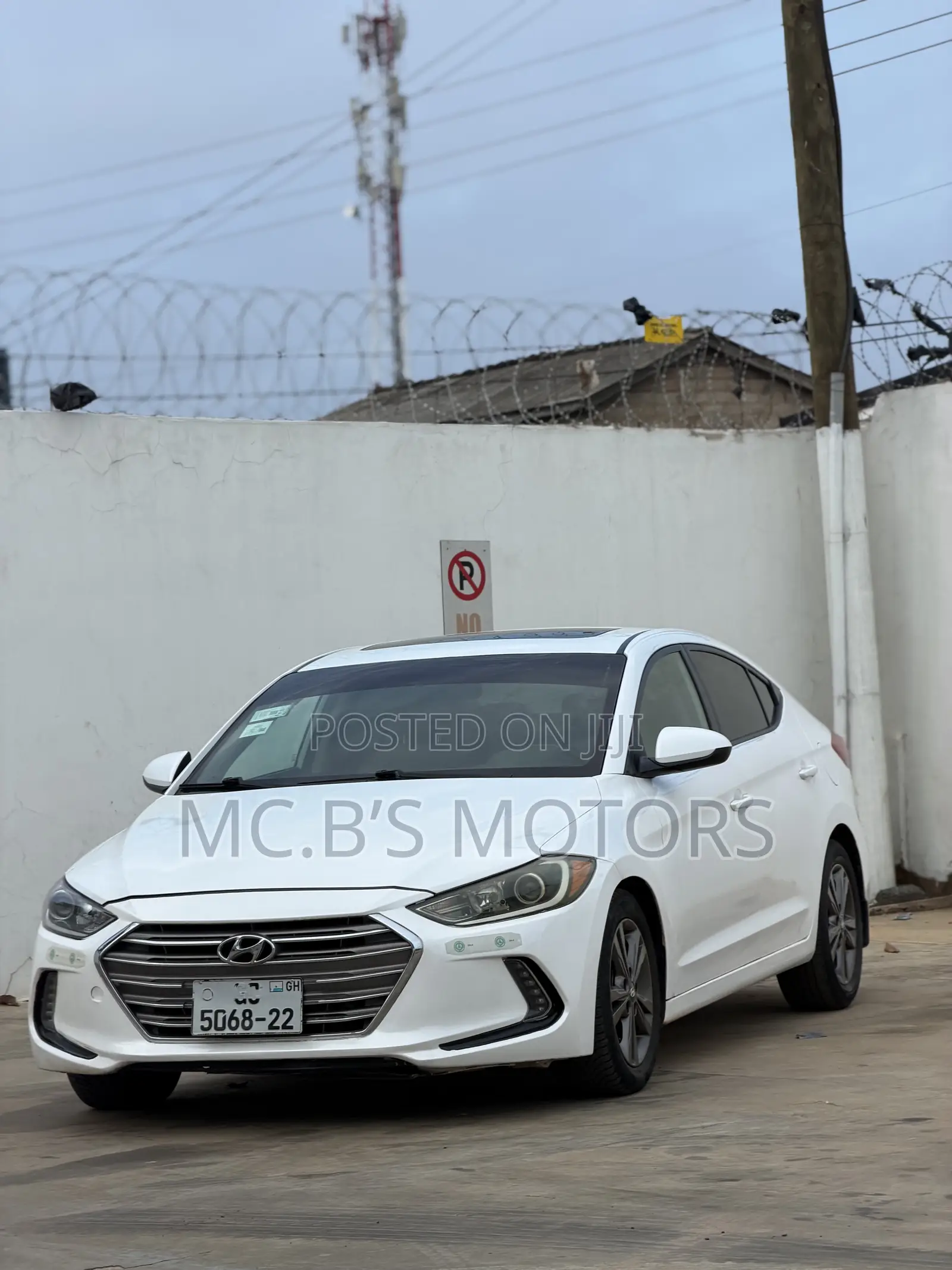 Hyundai Elantra 2018 White