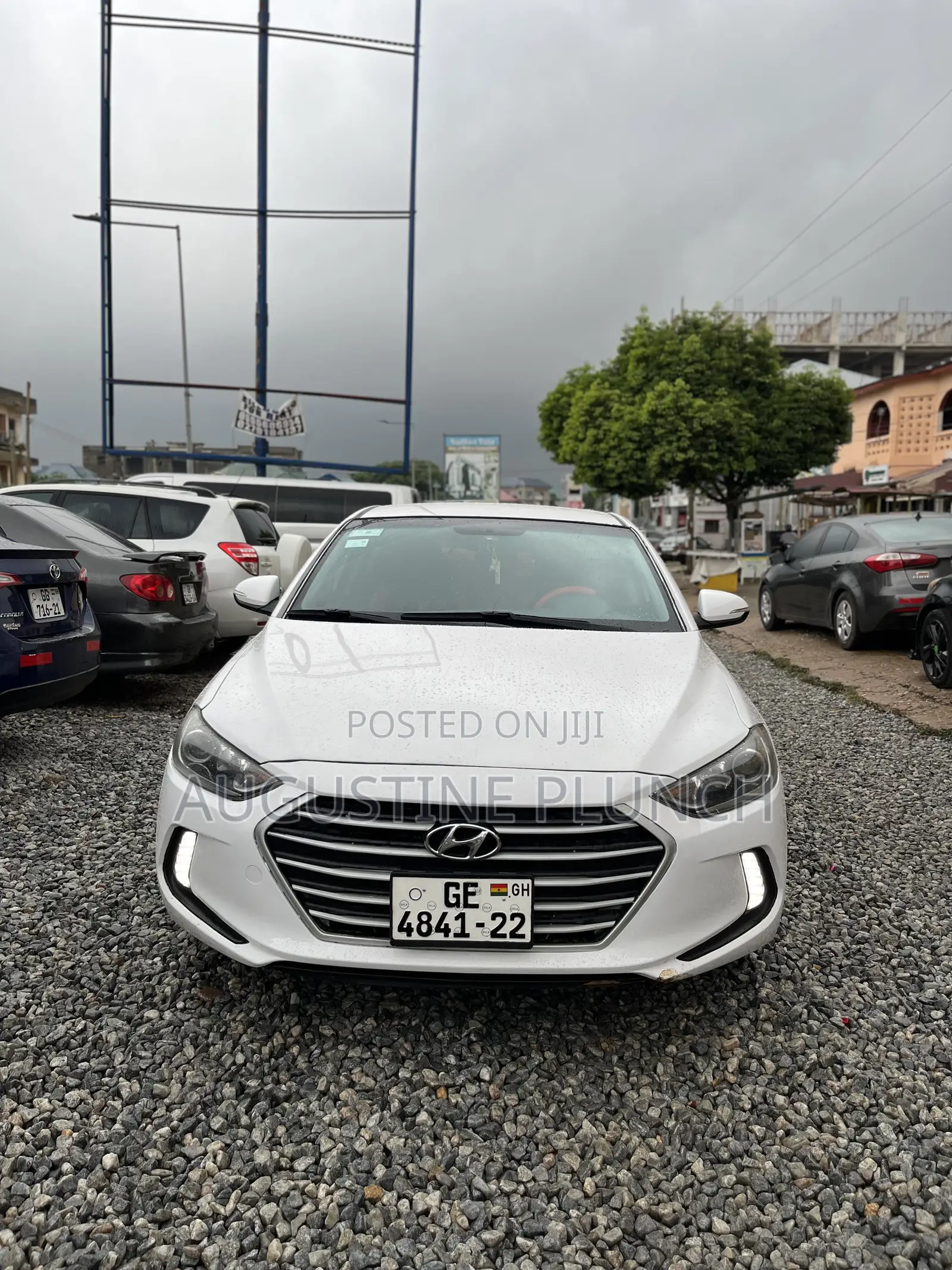 Hyundai Elantra 2017 White