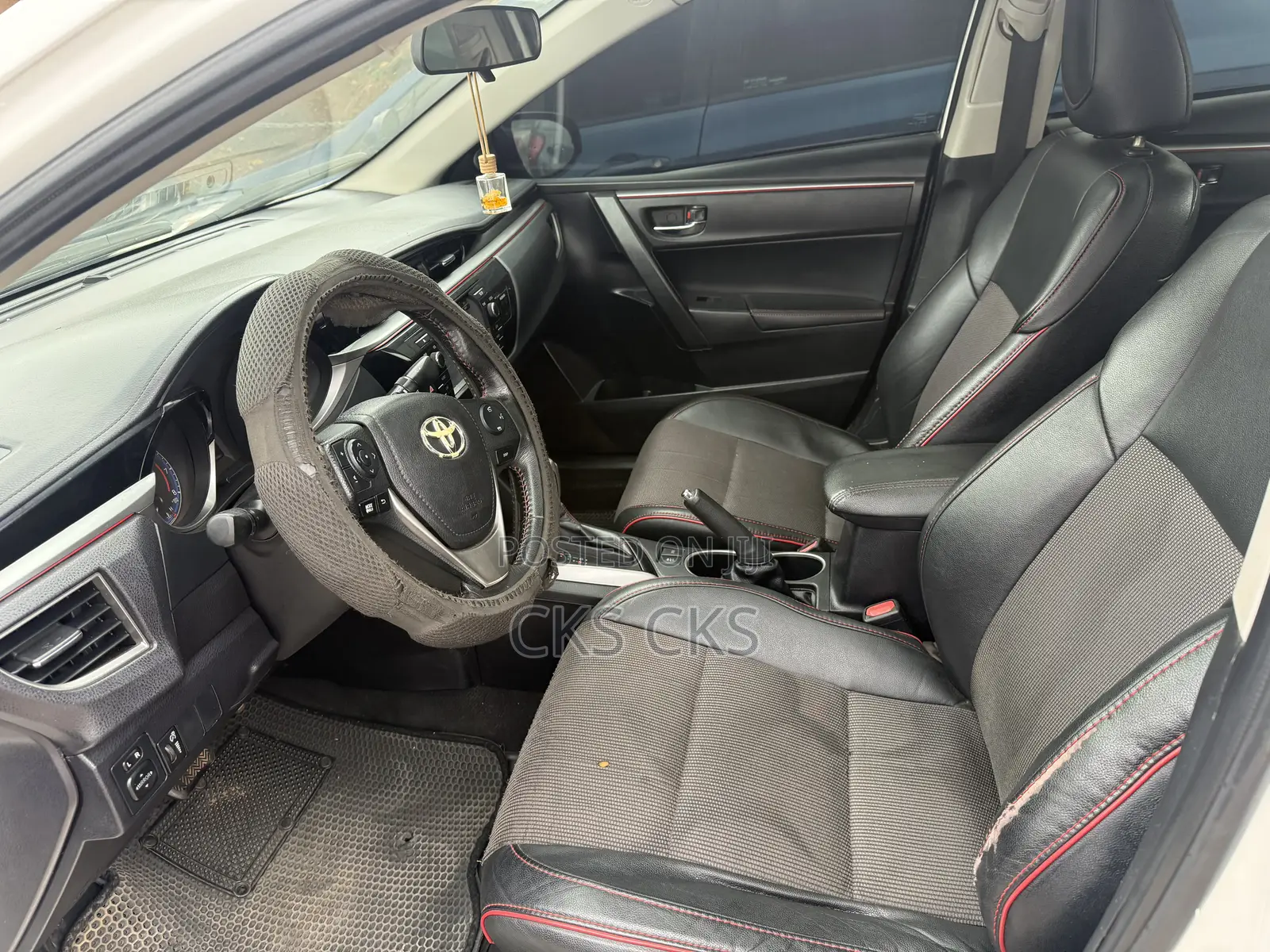Toyota Corolla 2016 White