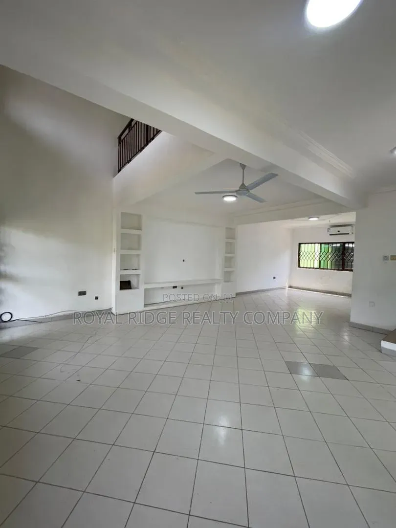 Furnished 3bdrm House in Spintex Around 18, Accra Metropolitan for rent
