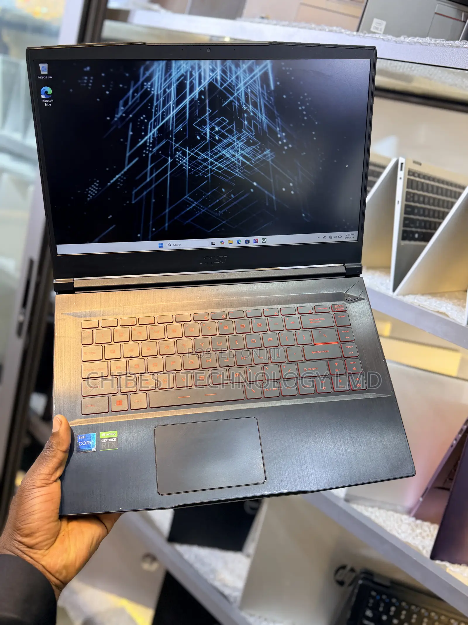 Laptop MSI GF63 16GB Intel Core i5 SSD 512GB
