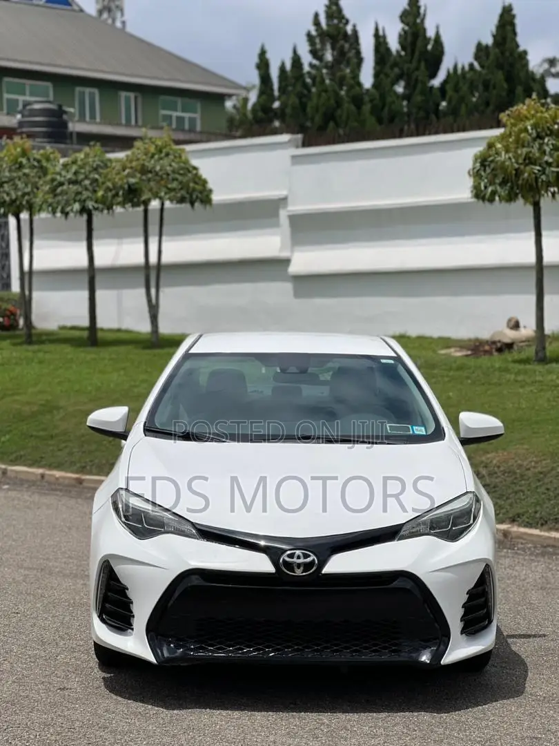 Toyota Corolla L 4dr Sedan (1.8L 4cyl CVT) 2017 White