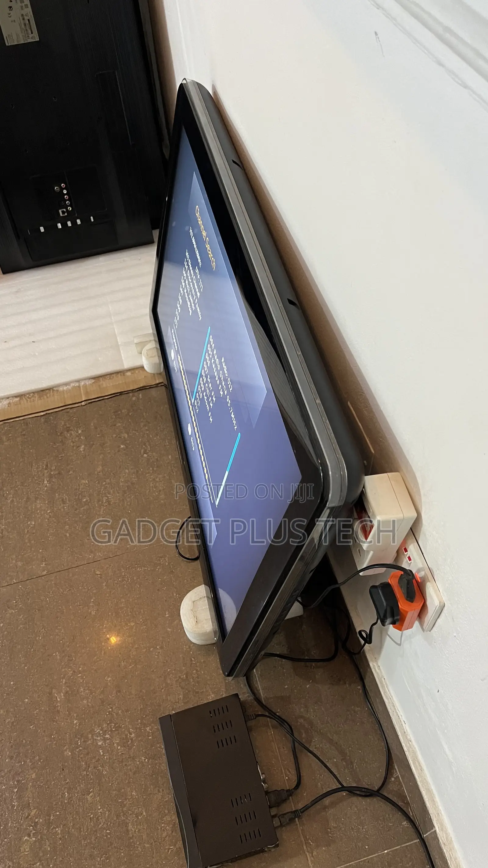 Home Used 37” Philips + Decoder (Very Strong Quality Tv)