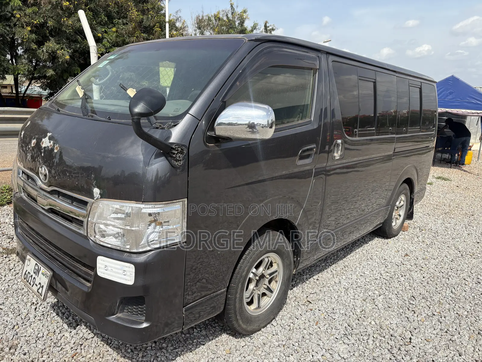 Toyota HiAce 2010 Black