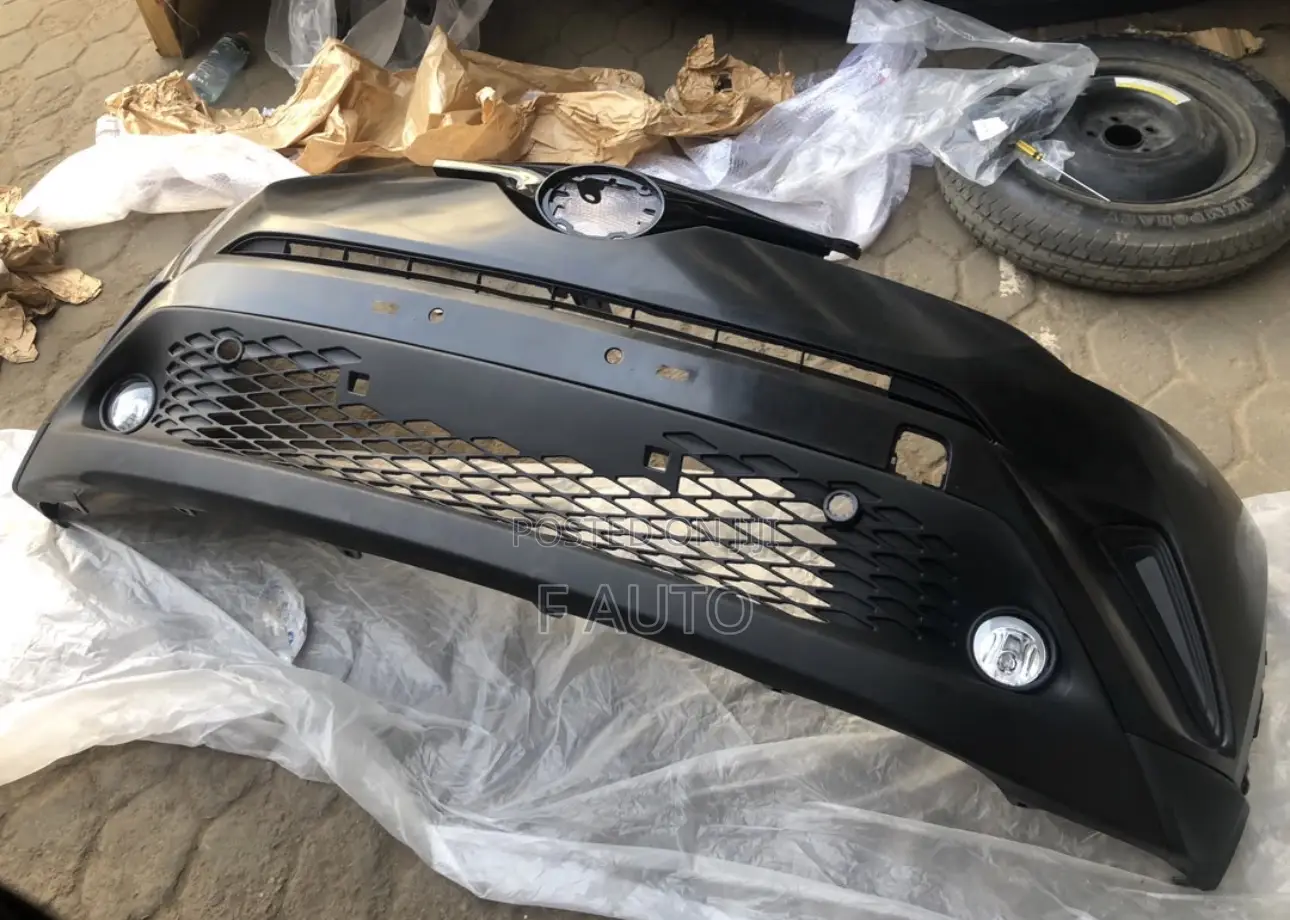 Honda CHR 2016,2017,2018,2019 Front Bumper Complete