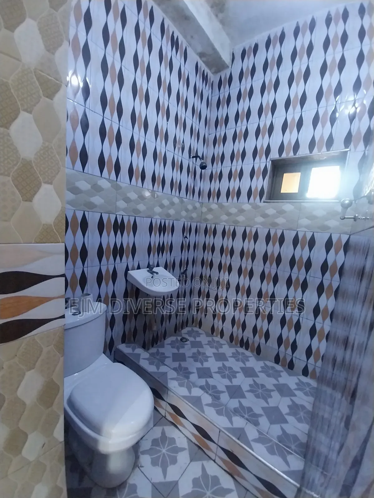 1bdrm Apartment in Penny My Brother, Teshie for rent
