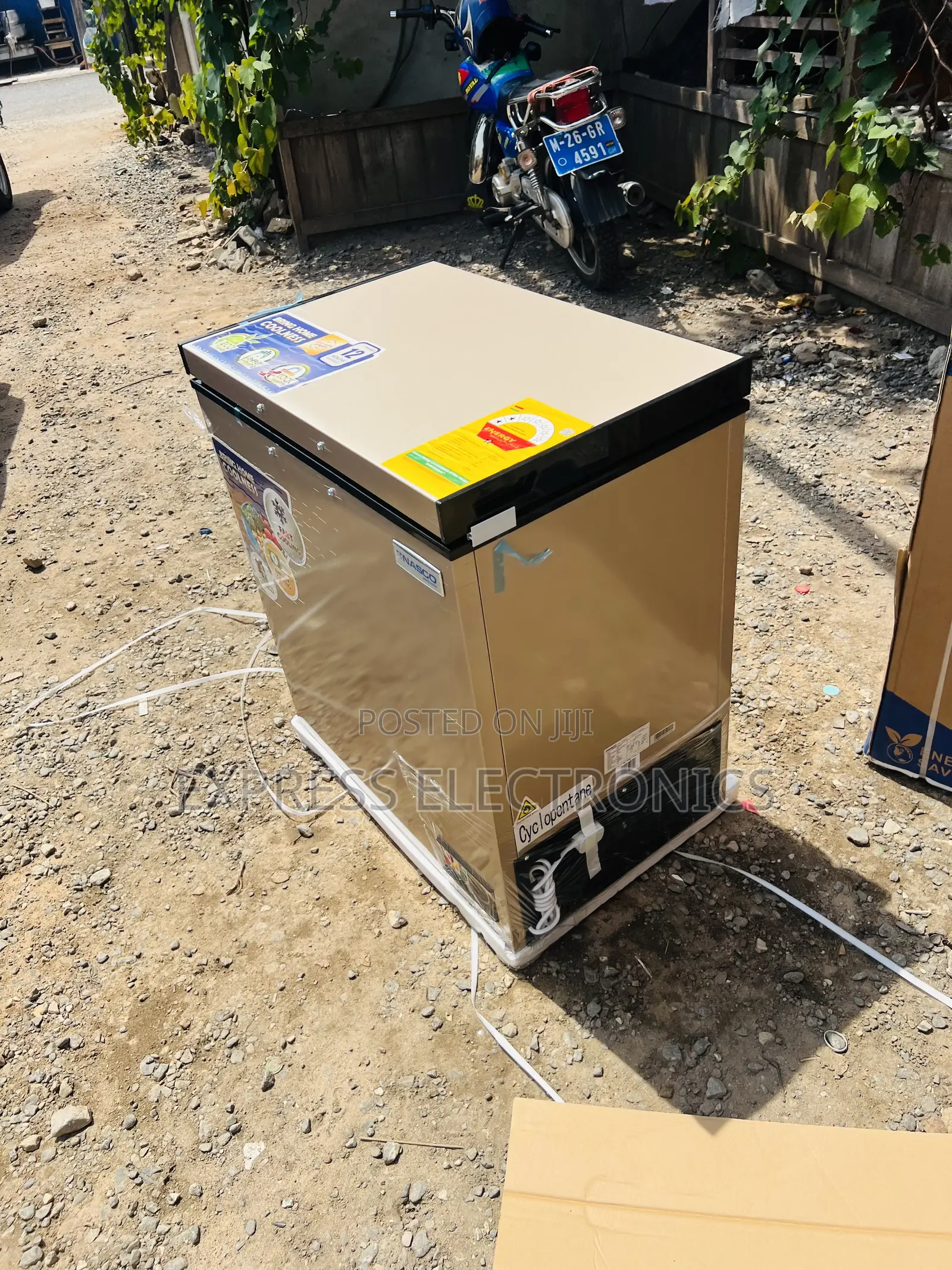 Place Your Order for Nasco 150l Chest Freezer Single Door Gold