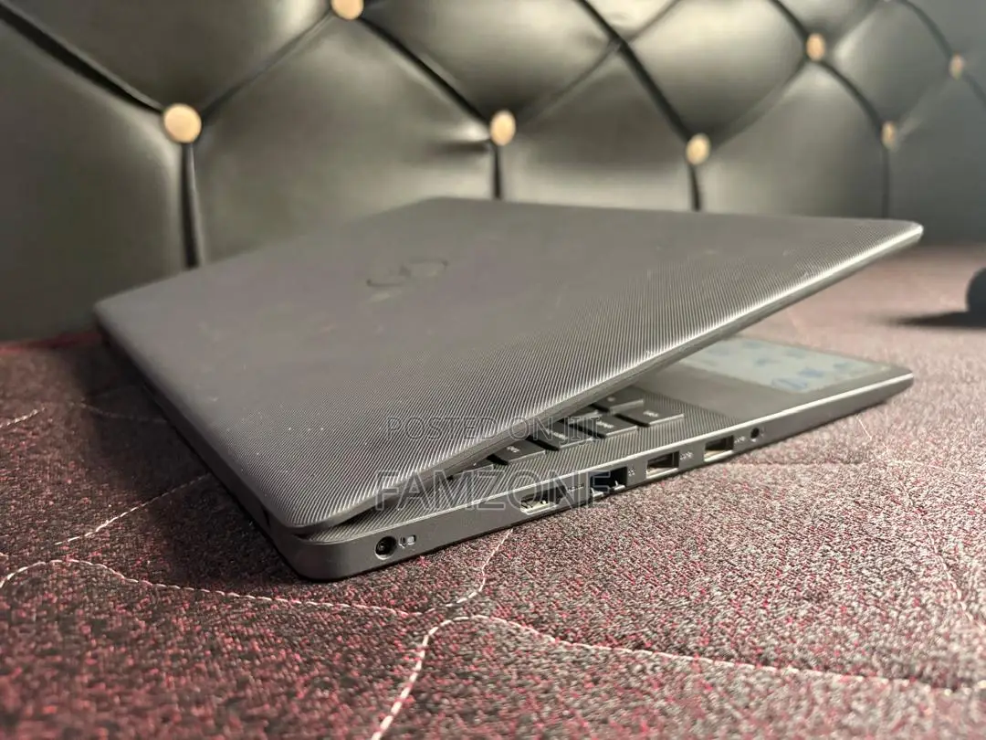Laptop Dell Vostro 15 3000 8GB Intel Core i3 HDD+SSD 1.5T