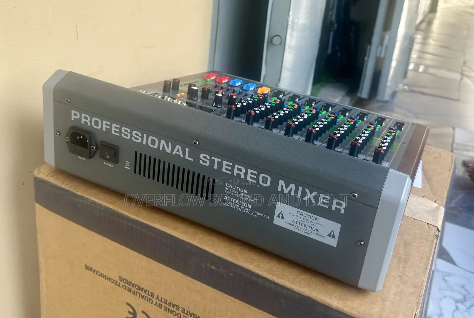 Yamaha Pa-800 Professional 8 Inches Stereo Mixer