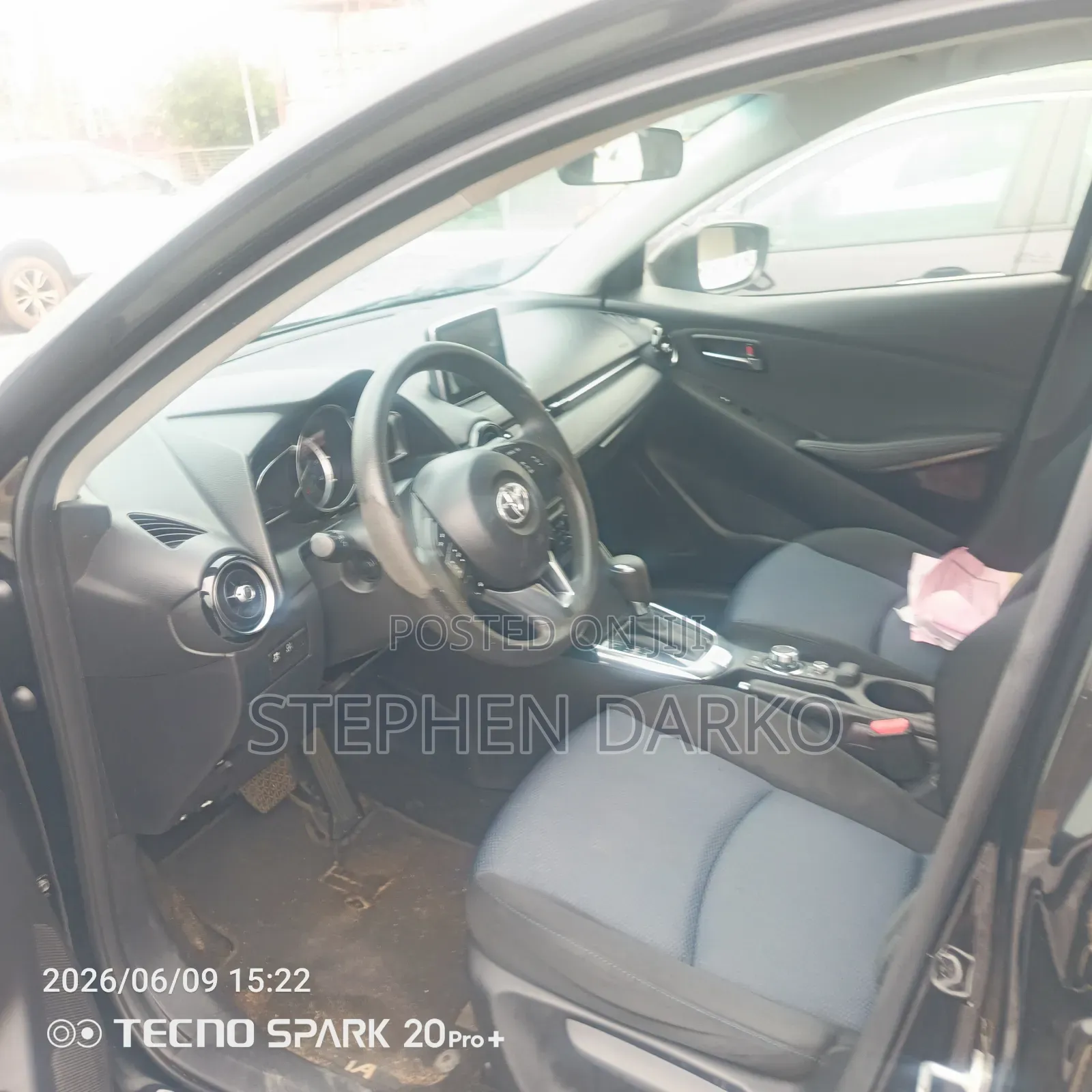 Toyota Yaris iA 1.5 FWD 2017 Black