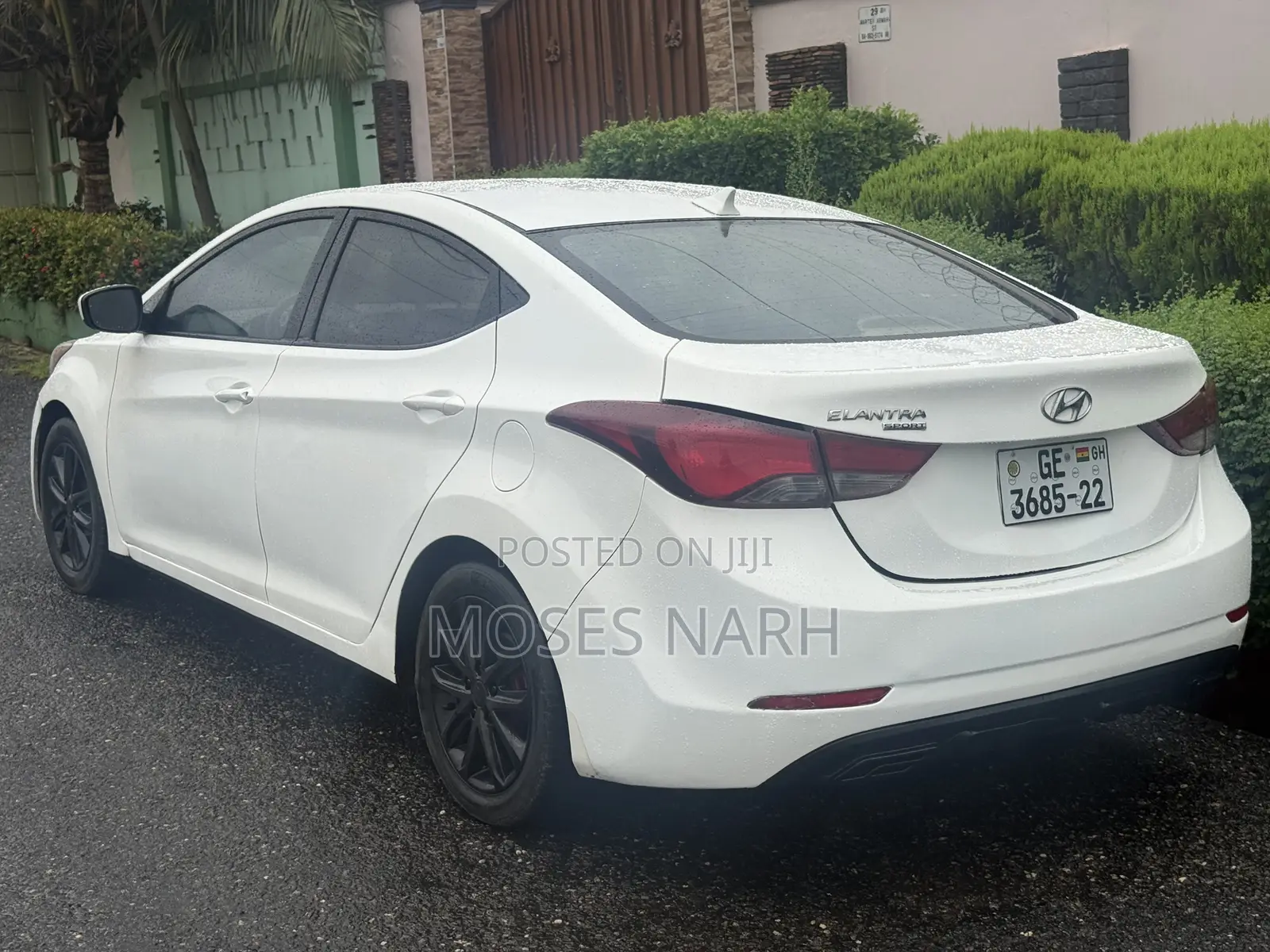 Hyundai Elantra Value Edition Sedan FWD (1.8L 4cyl 6A) 2016 White