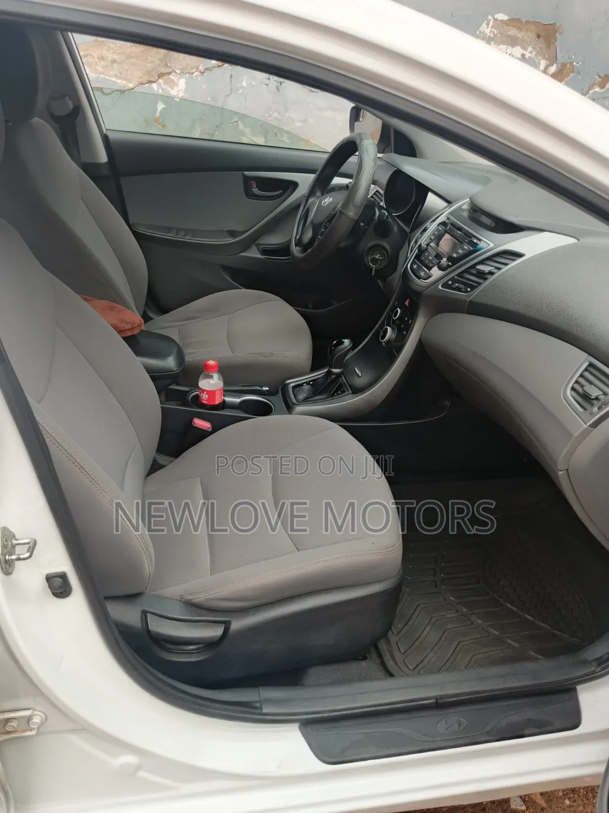 Hyundai Elantra 2015 White