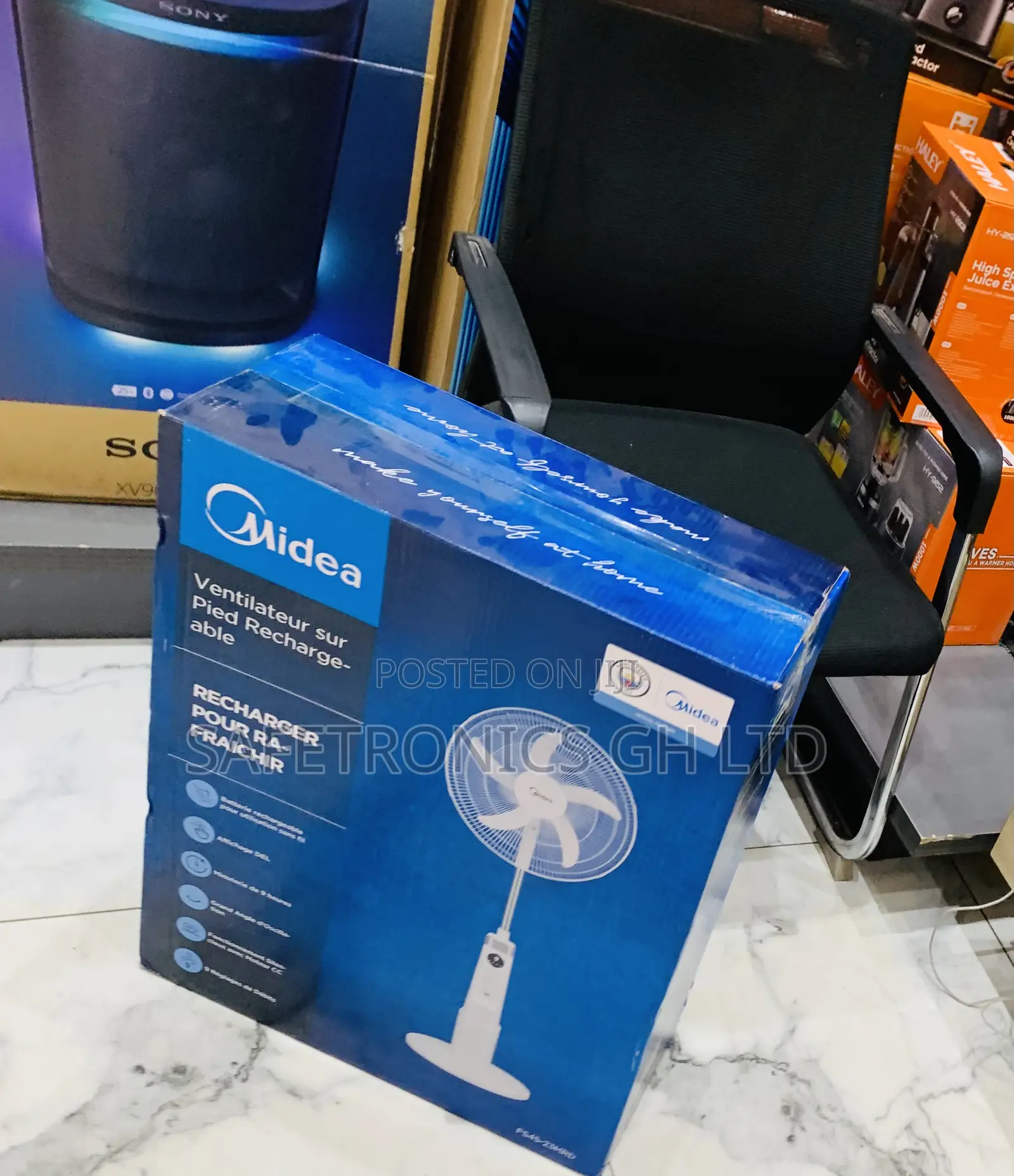 Choose White 18 Inch Rechargeable Stand Fan Fs45-23mrd