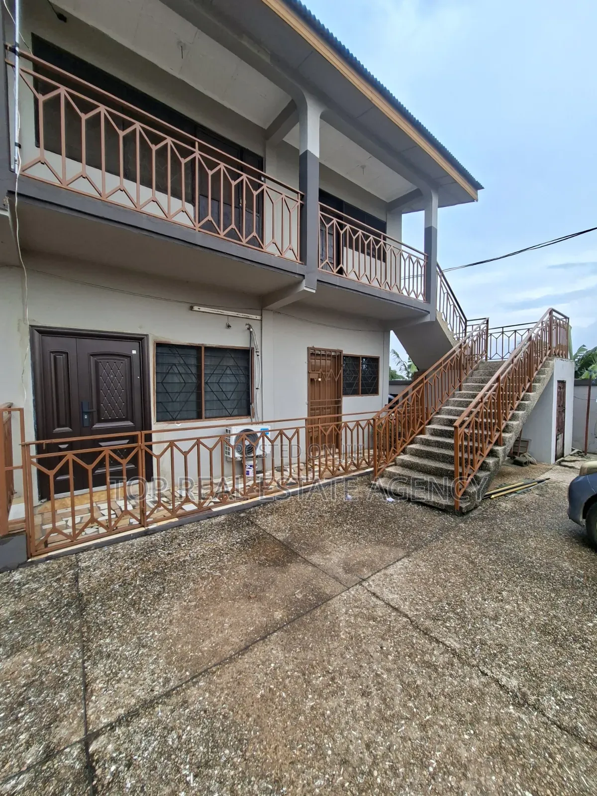 1bdrm Apartment in Dome , K. Boat, Ga East Municipal for rent