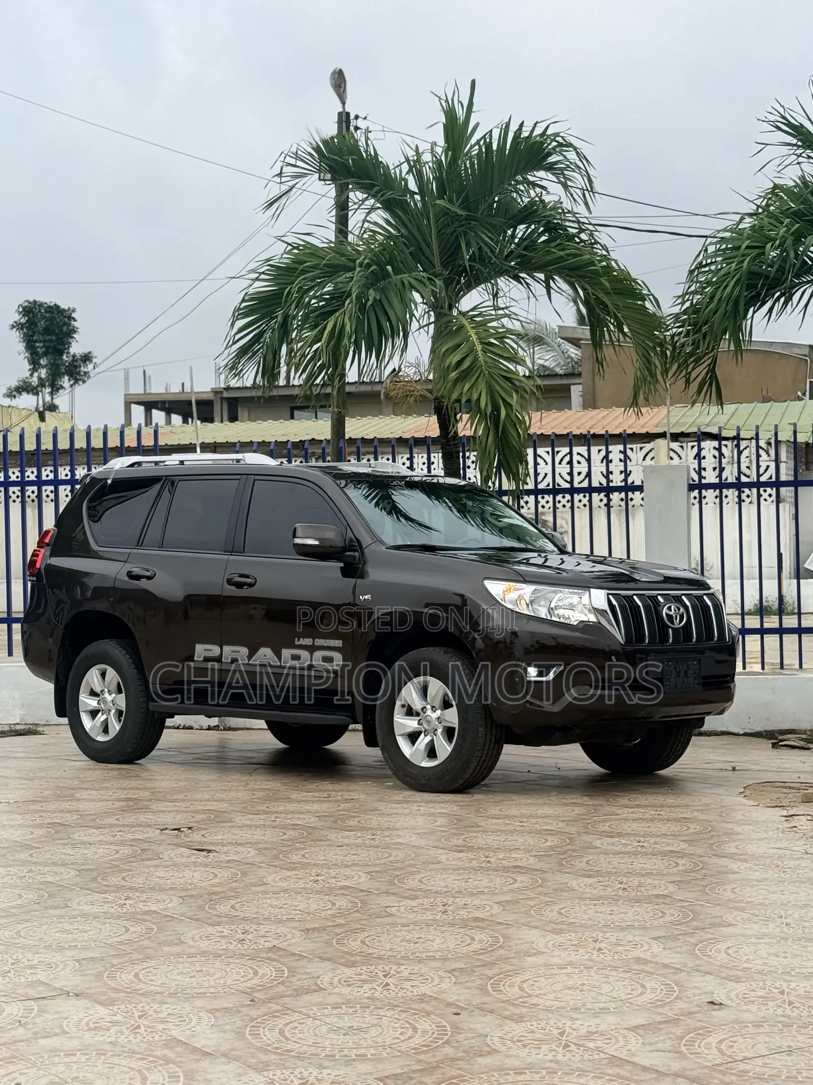 Toyota Land Cruiser Prado 4.0 Petrol TX-L 2019 Brown