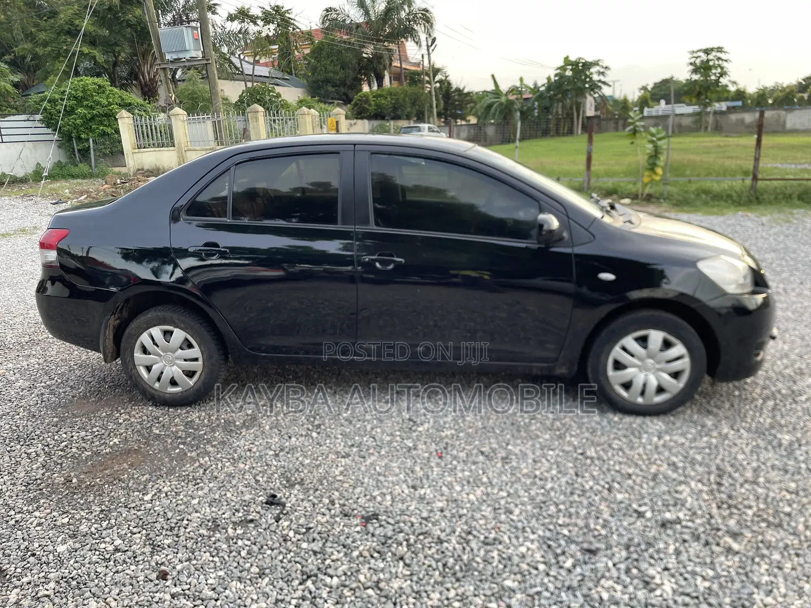 Toyota Belta 2013 Black