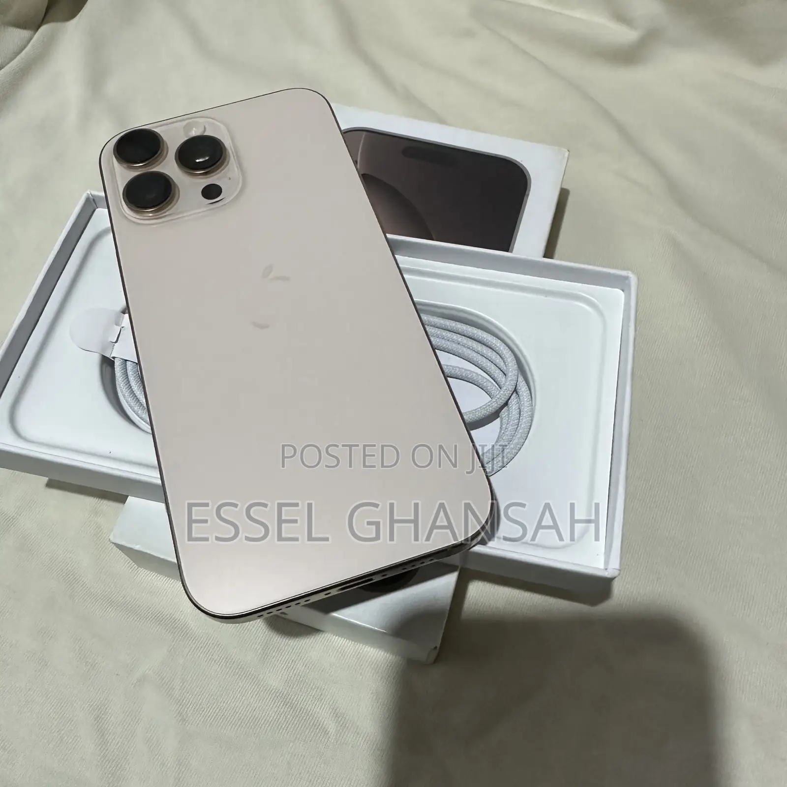 Apple iPhone 16 Pro Max 256 GB Gold