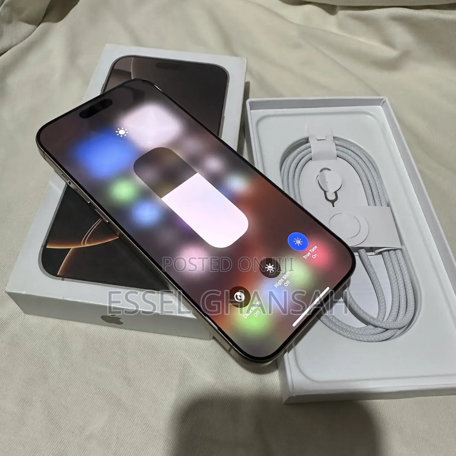 Apple iPhone 16 Pro Max 256 GB Gold