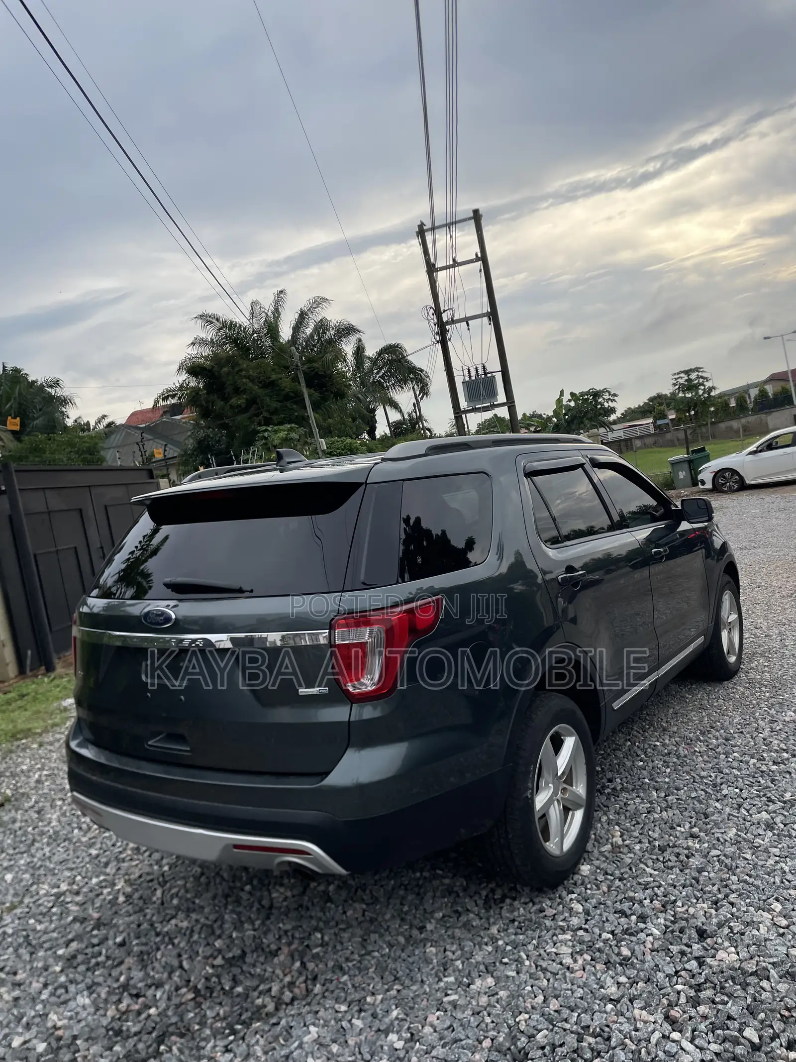 Ford Explorer 2016 Green