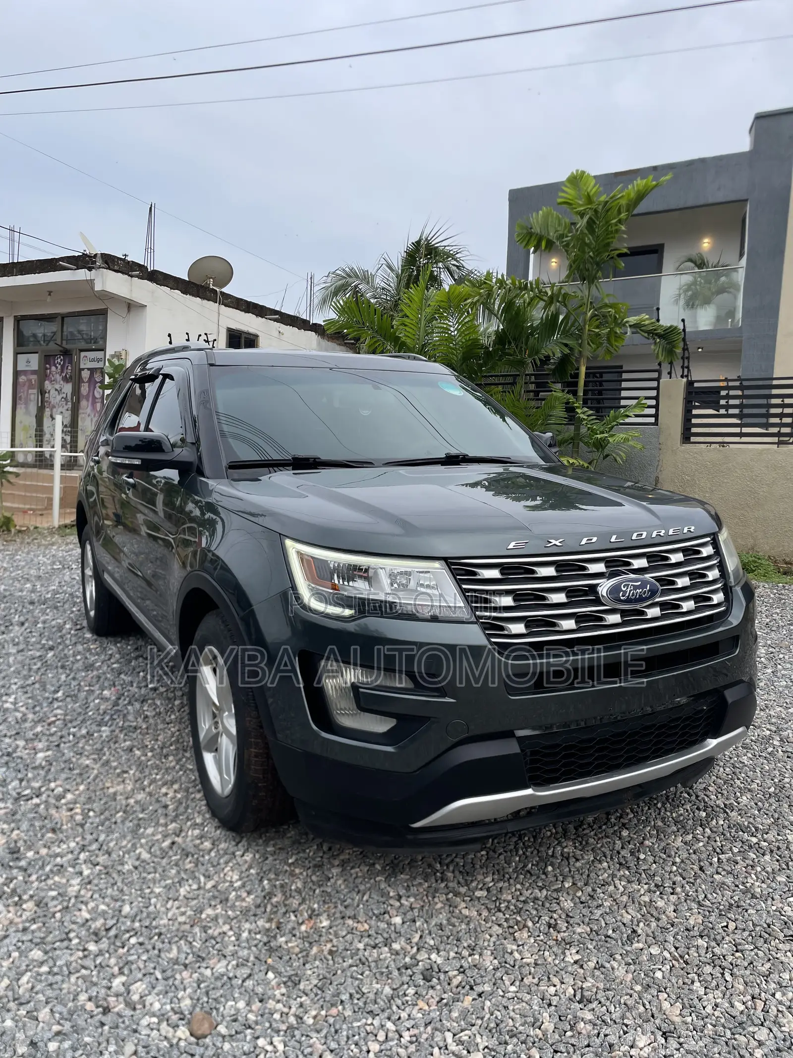 Ford Explorer 2016 Green