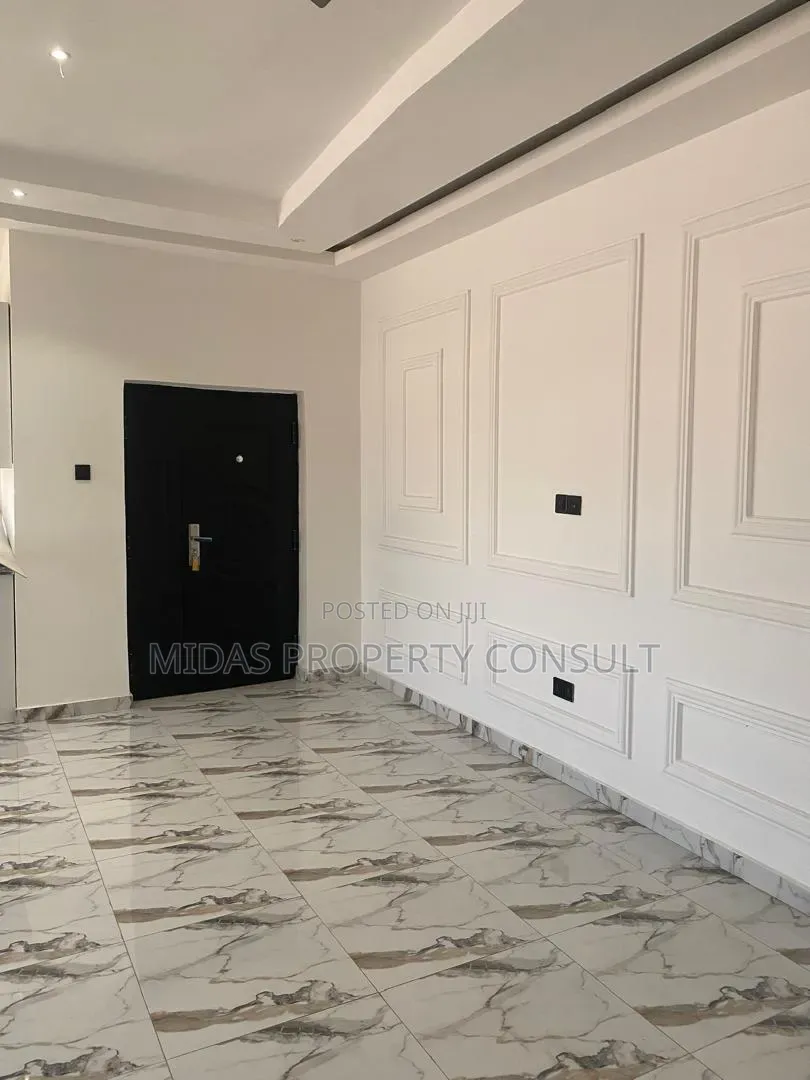 4bdrm House in Kwabenya Acp for sale