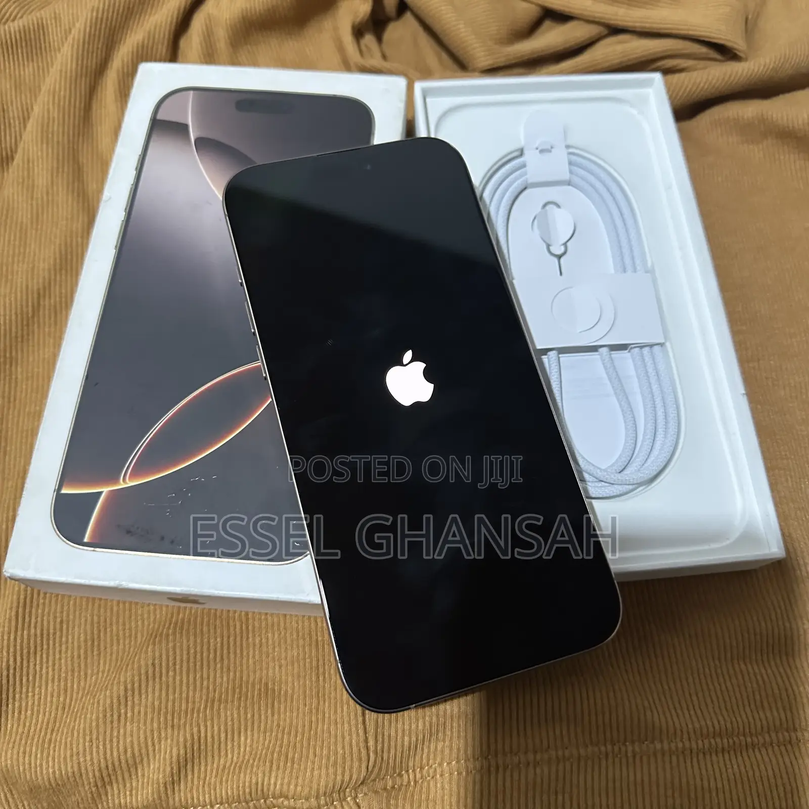 Apple iPhone 16 Pro Max 256 GB Gold