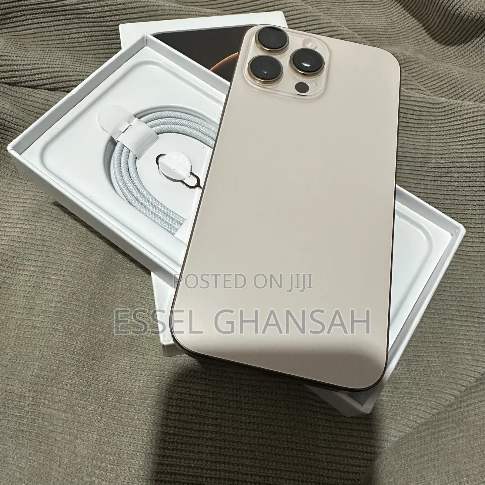 Apple iPhone 16 Pro Max 256 GB Gold