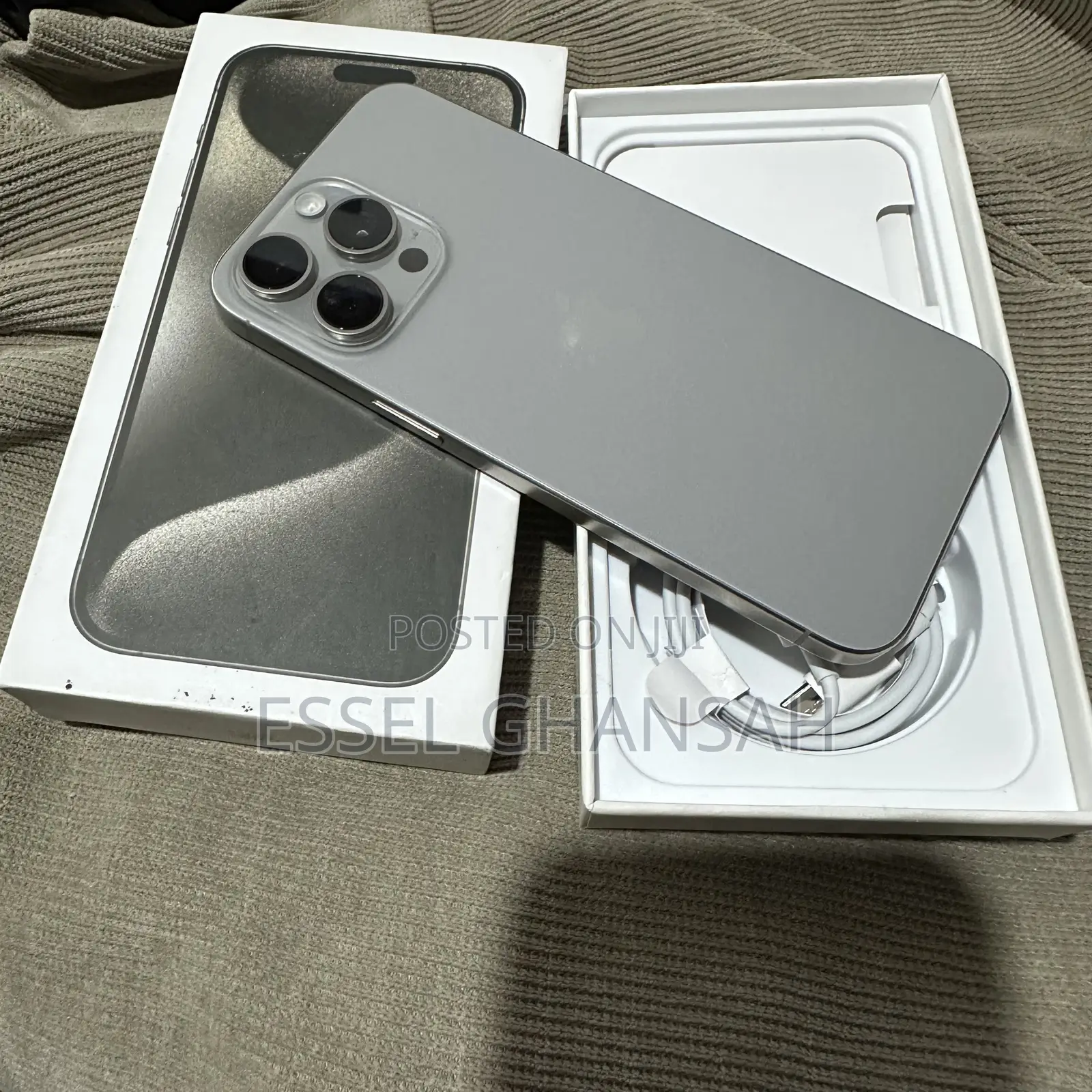 Apple iPhone 15 Pro Max 256 GB Silver
