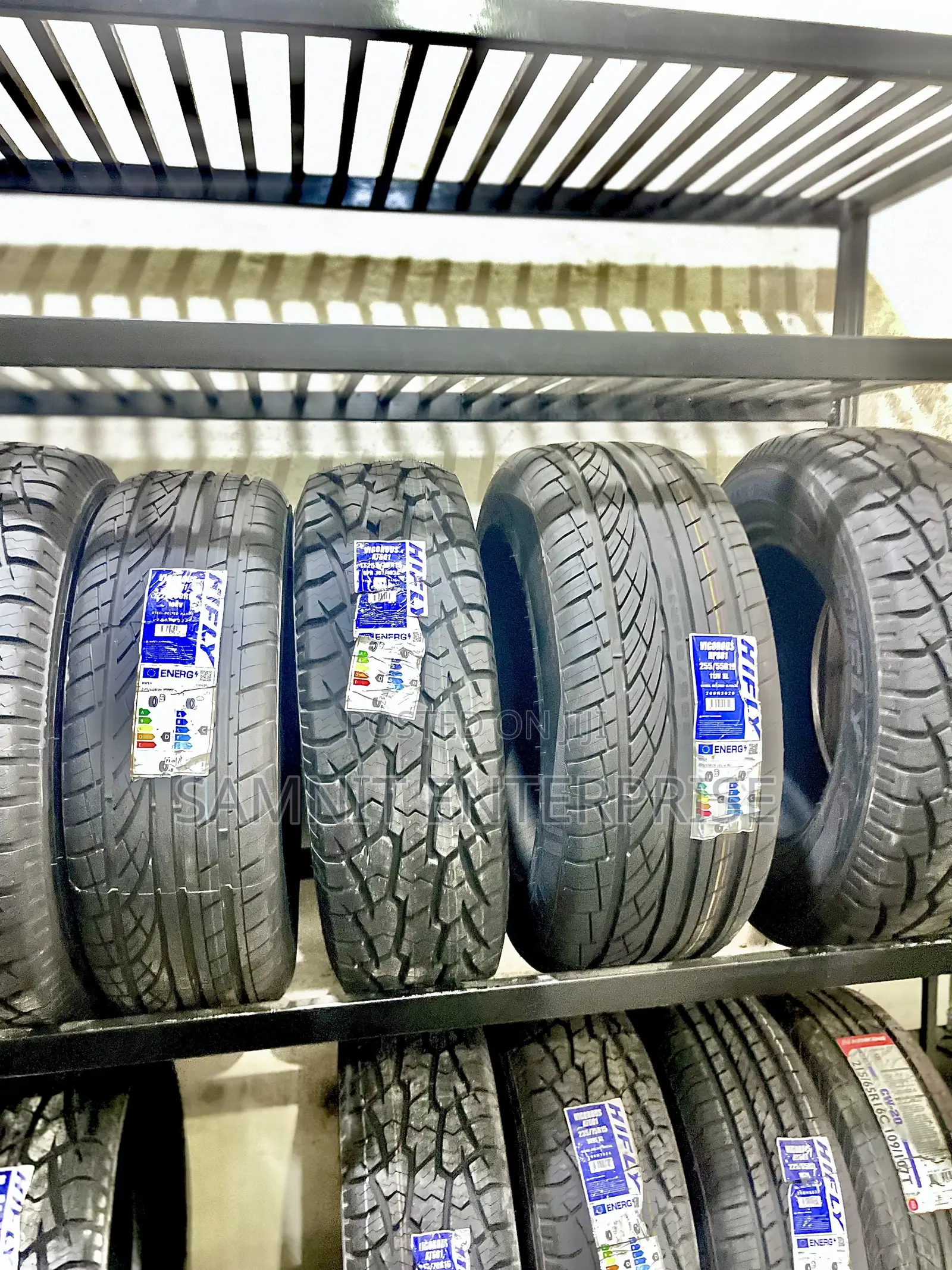 Dealer in Different Tire Brands in All Sizes for All Car Types