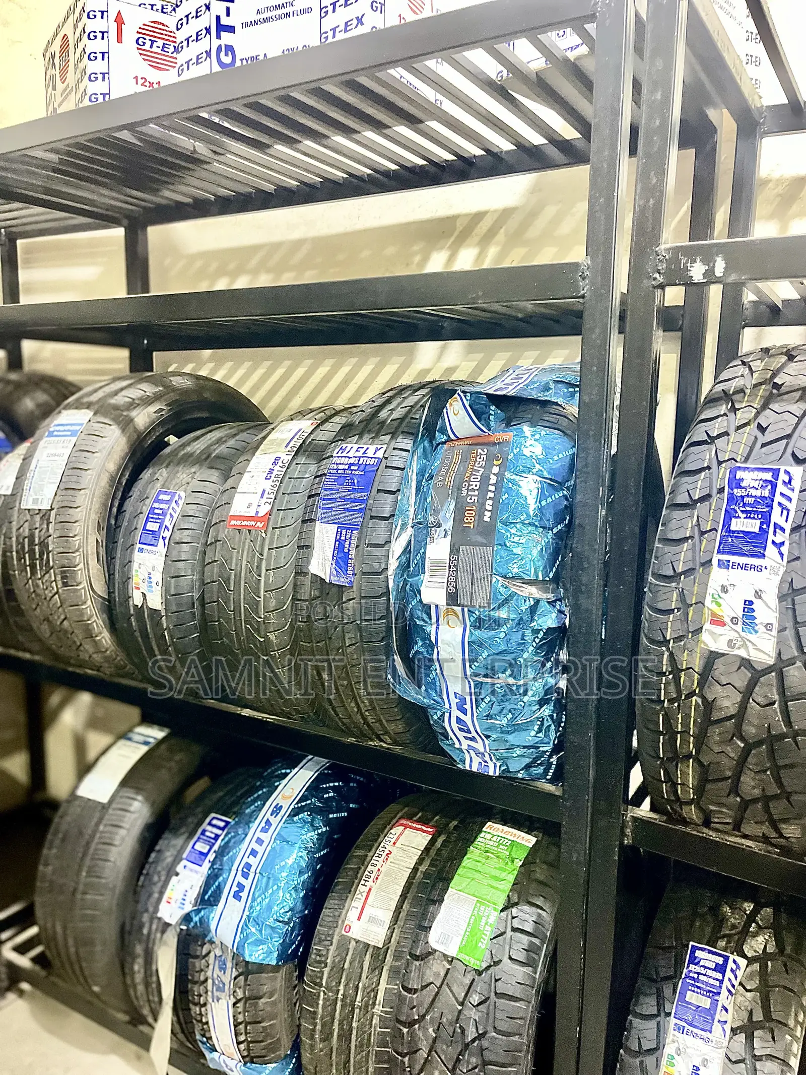 Dealer in Different Tire Brands in All Sizes for All Car Types