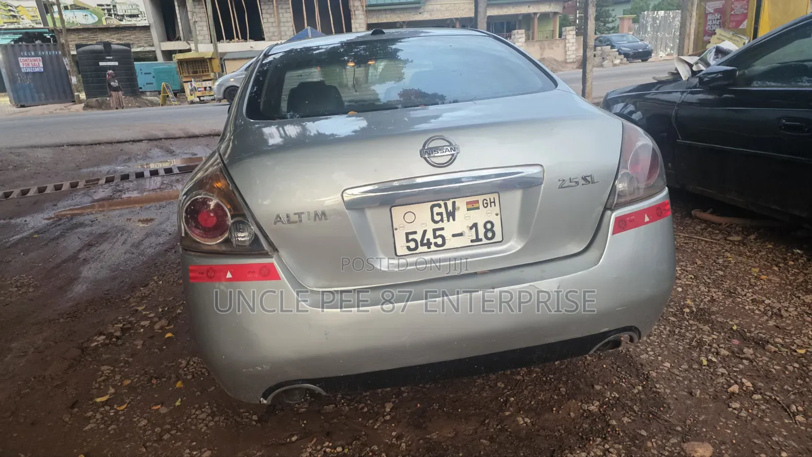 Nissan Altima 2012 Silver