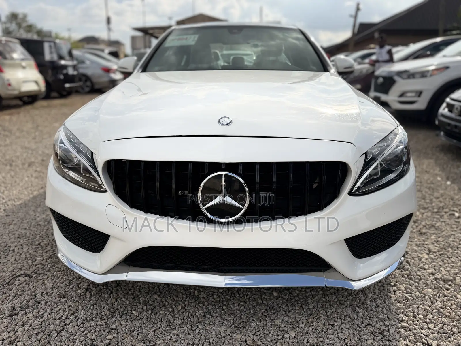 Mercedes-Benz C300 Sport 4Matic Sedan AWD (2.0L 4cyll 7A) 2016 White