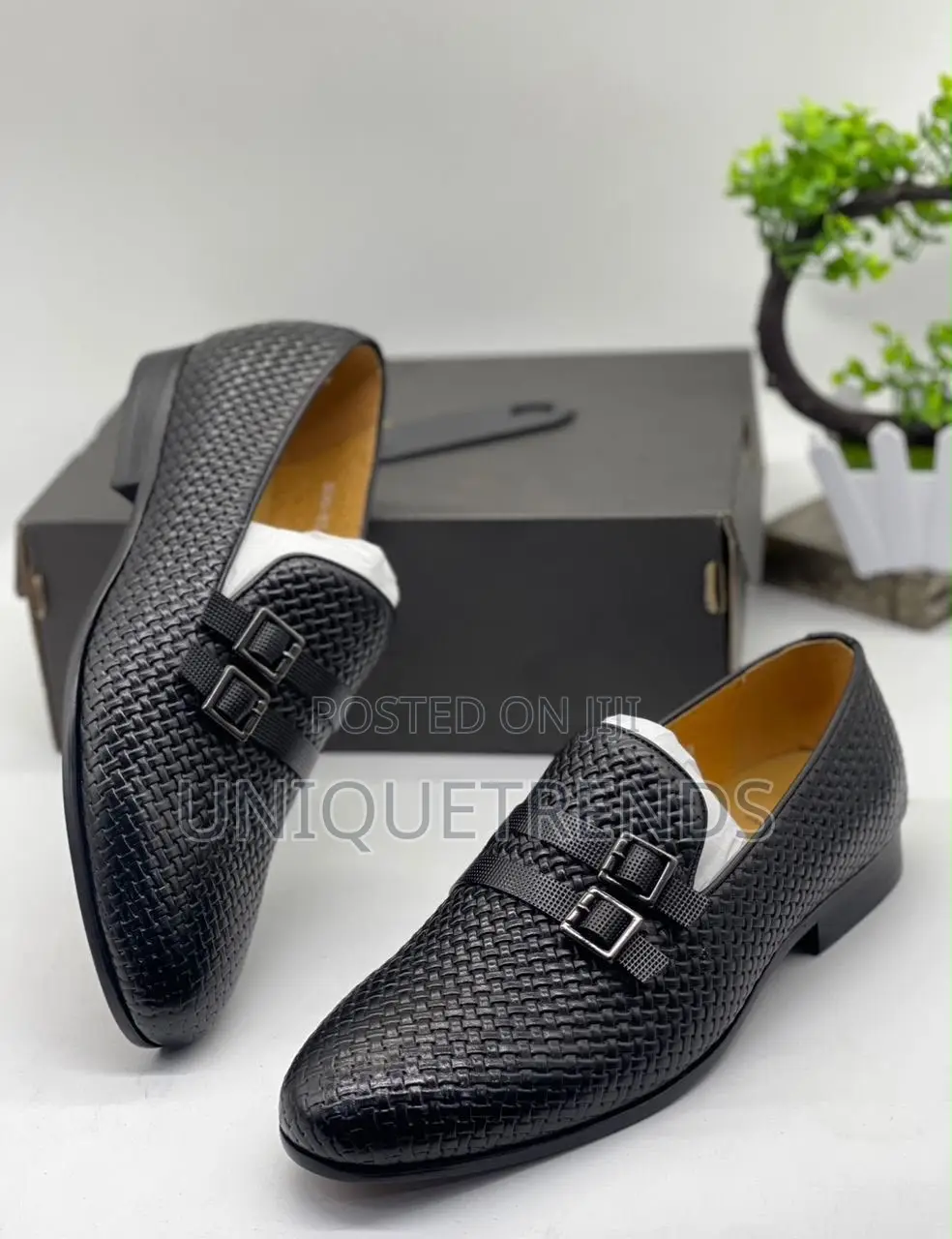 Executive Dior Leather Loafers (Black)