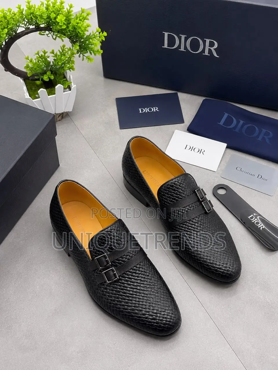 Executive Dior Leather Loafers (Black)