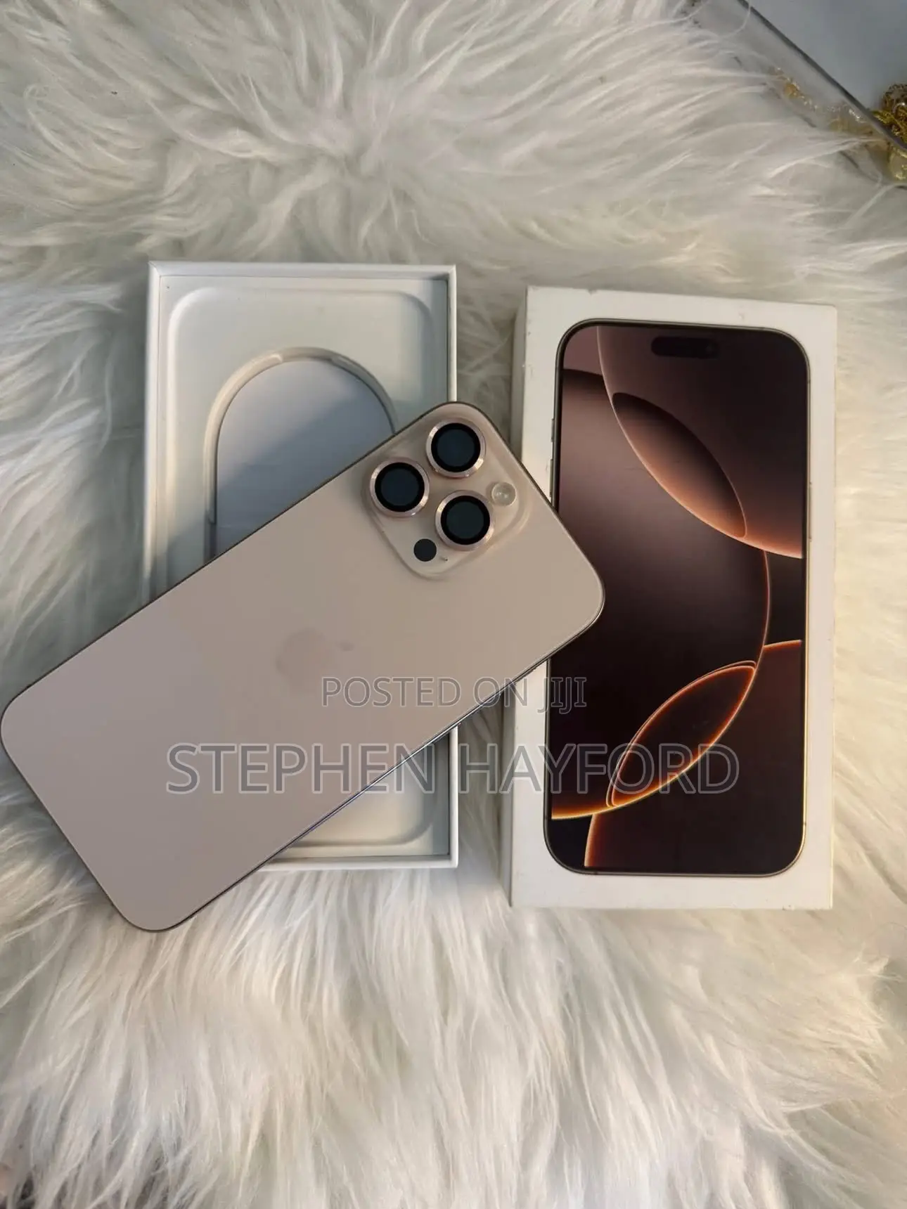 Apple iPhone 16 Pro Max 256 GB Gold