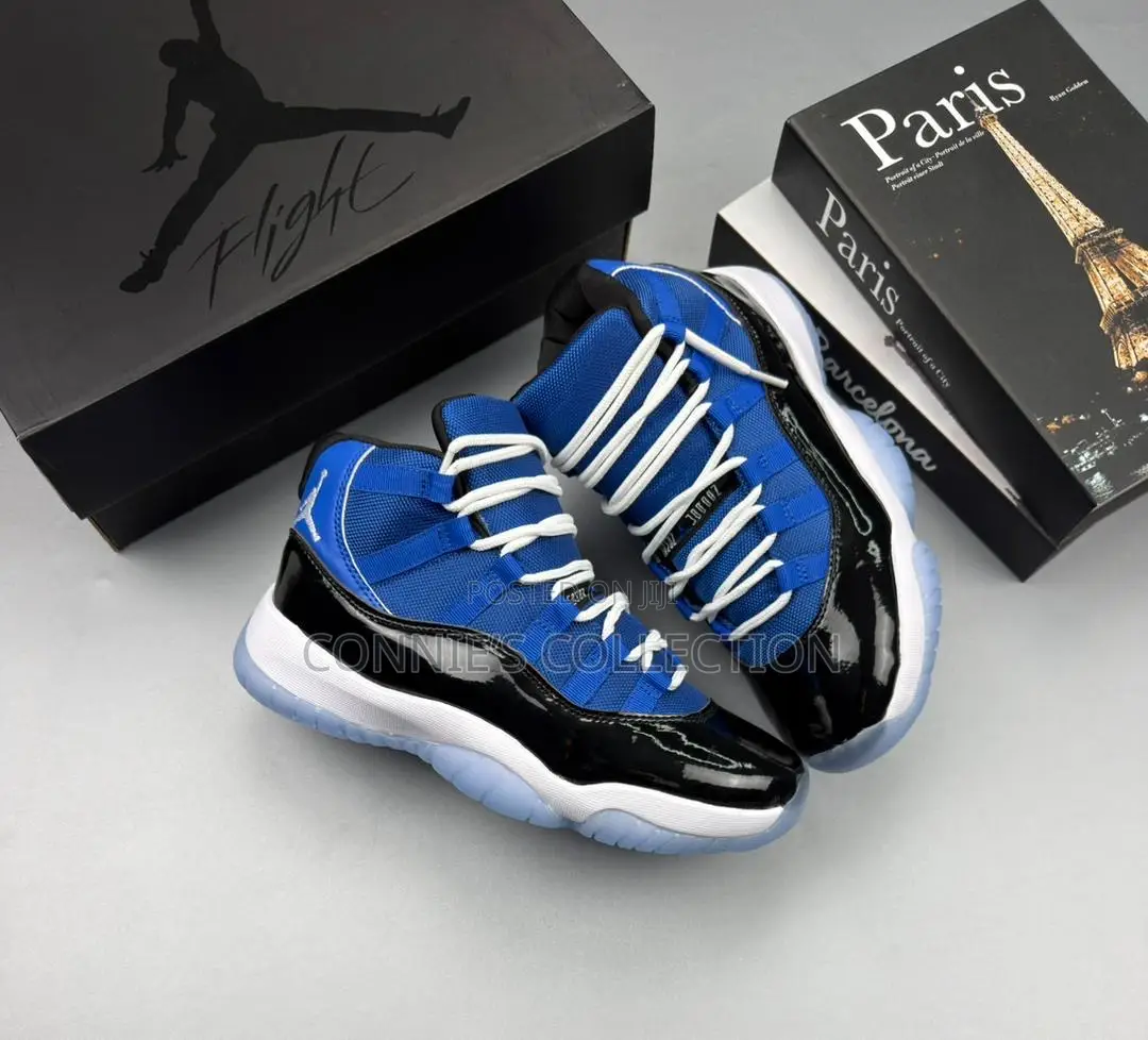Nike Air Jordan 11 Retro "Cap and Gown"