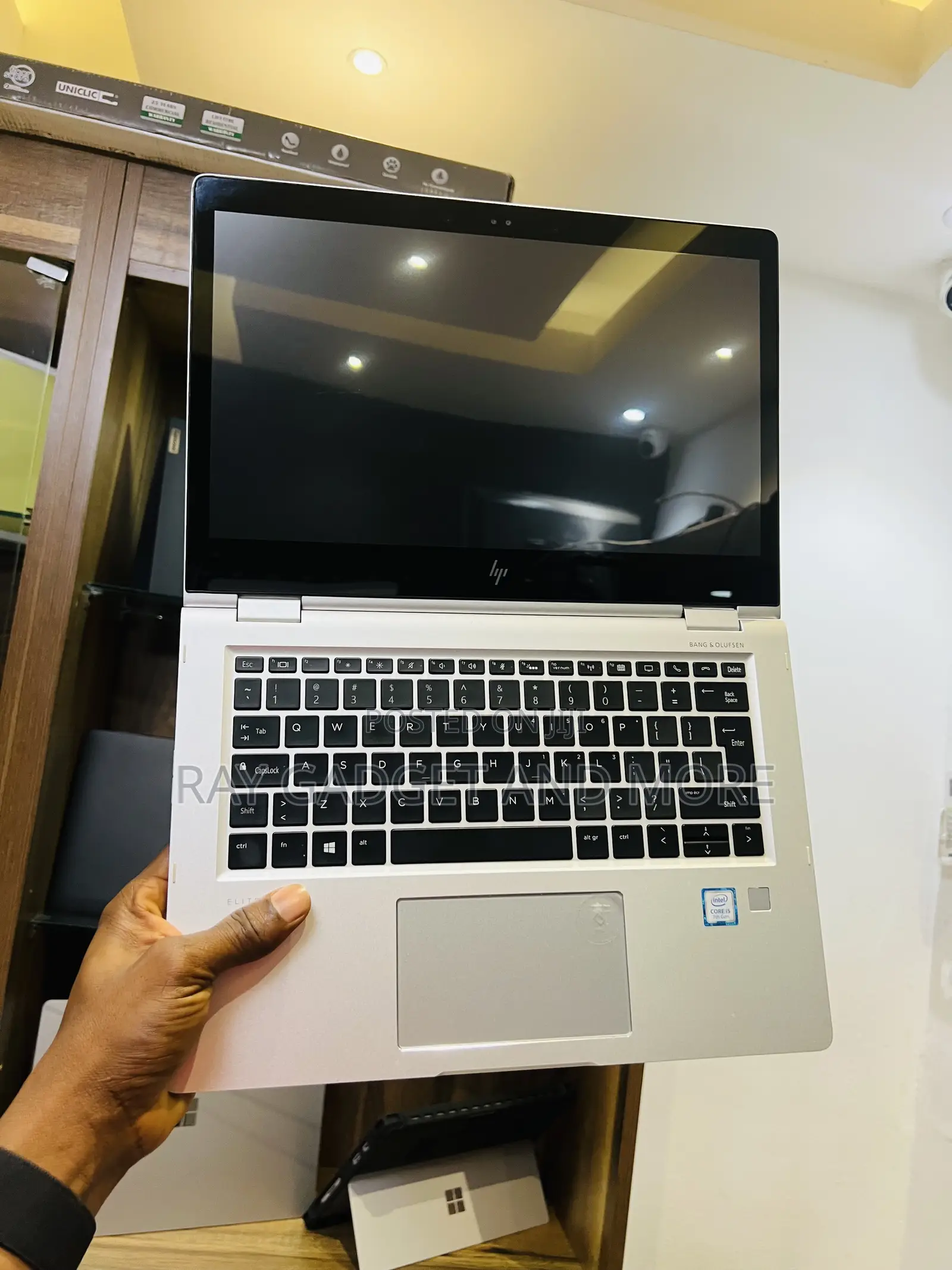 Laptop HP EliteBook x360 1030 G2 8GB Intel Core i5 SSD 256GB