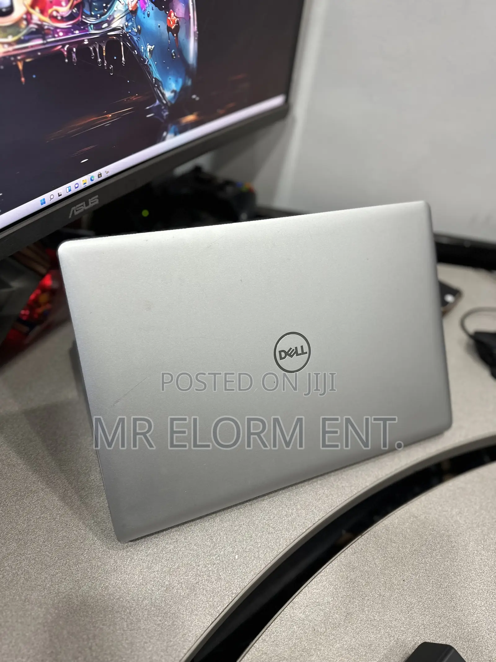 Laptop Dell Inspiron 15 8GB AMD Ryzen 5 SSD 256GB