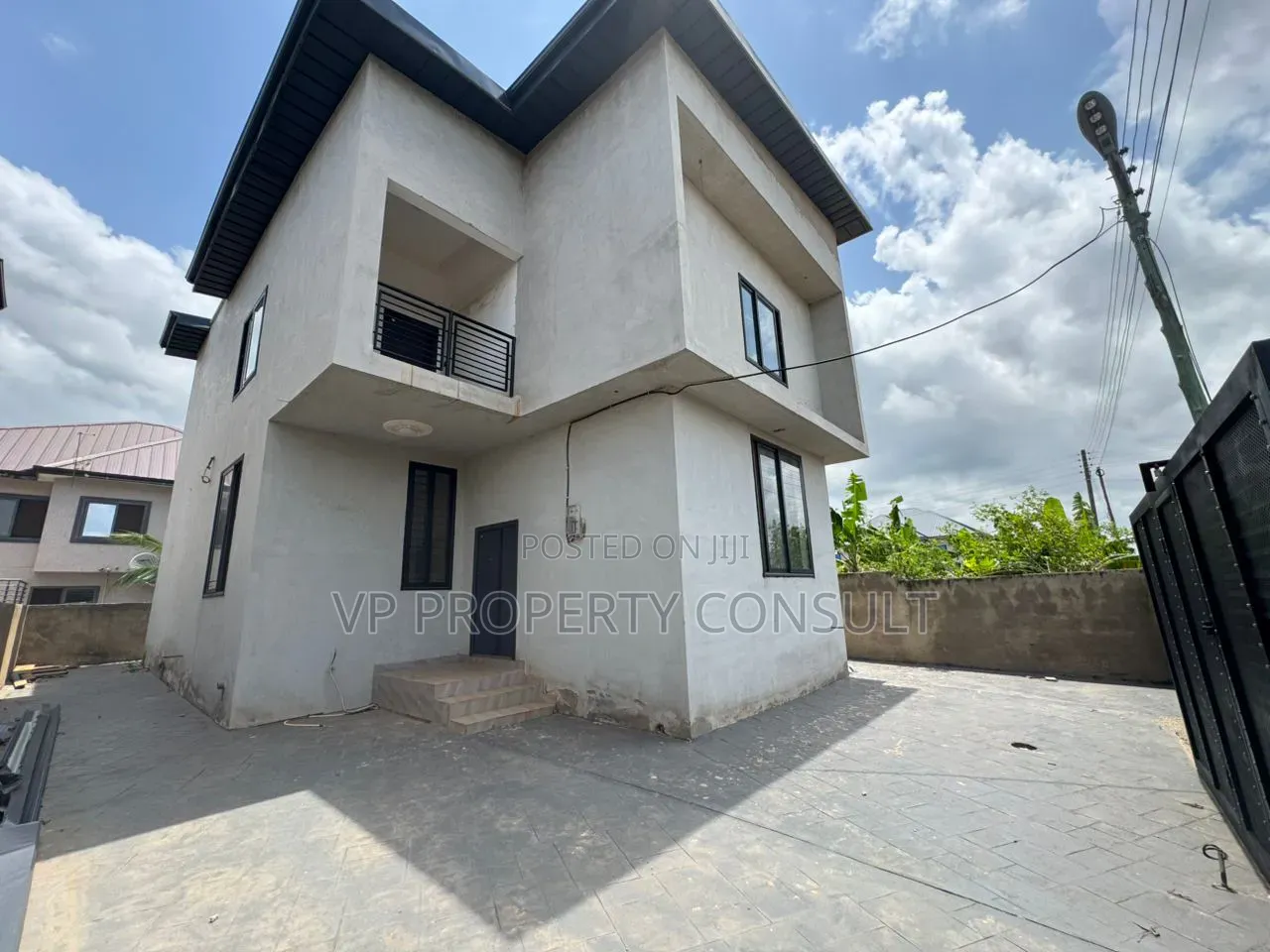 4bdrm House in Ghana Flag for rent