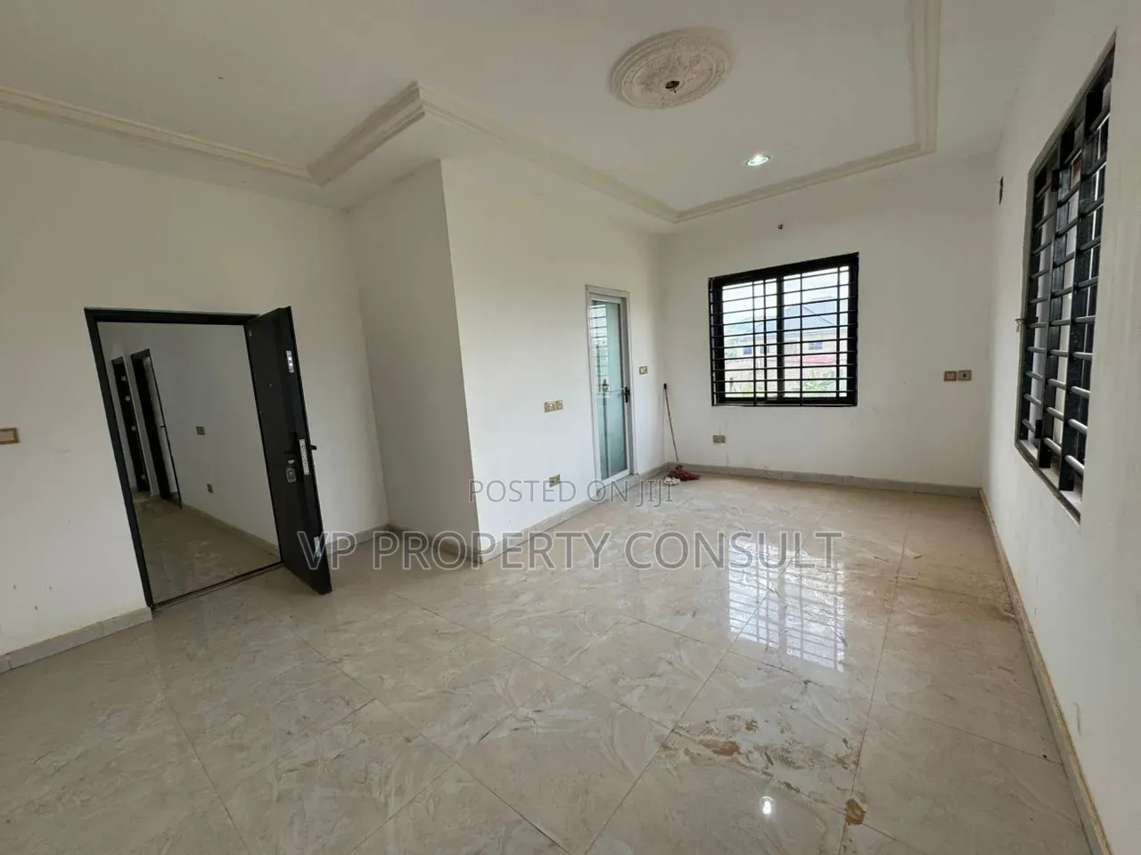 4bdrm House in Ghana Flag for rent