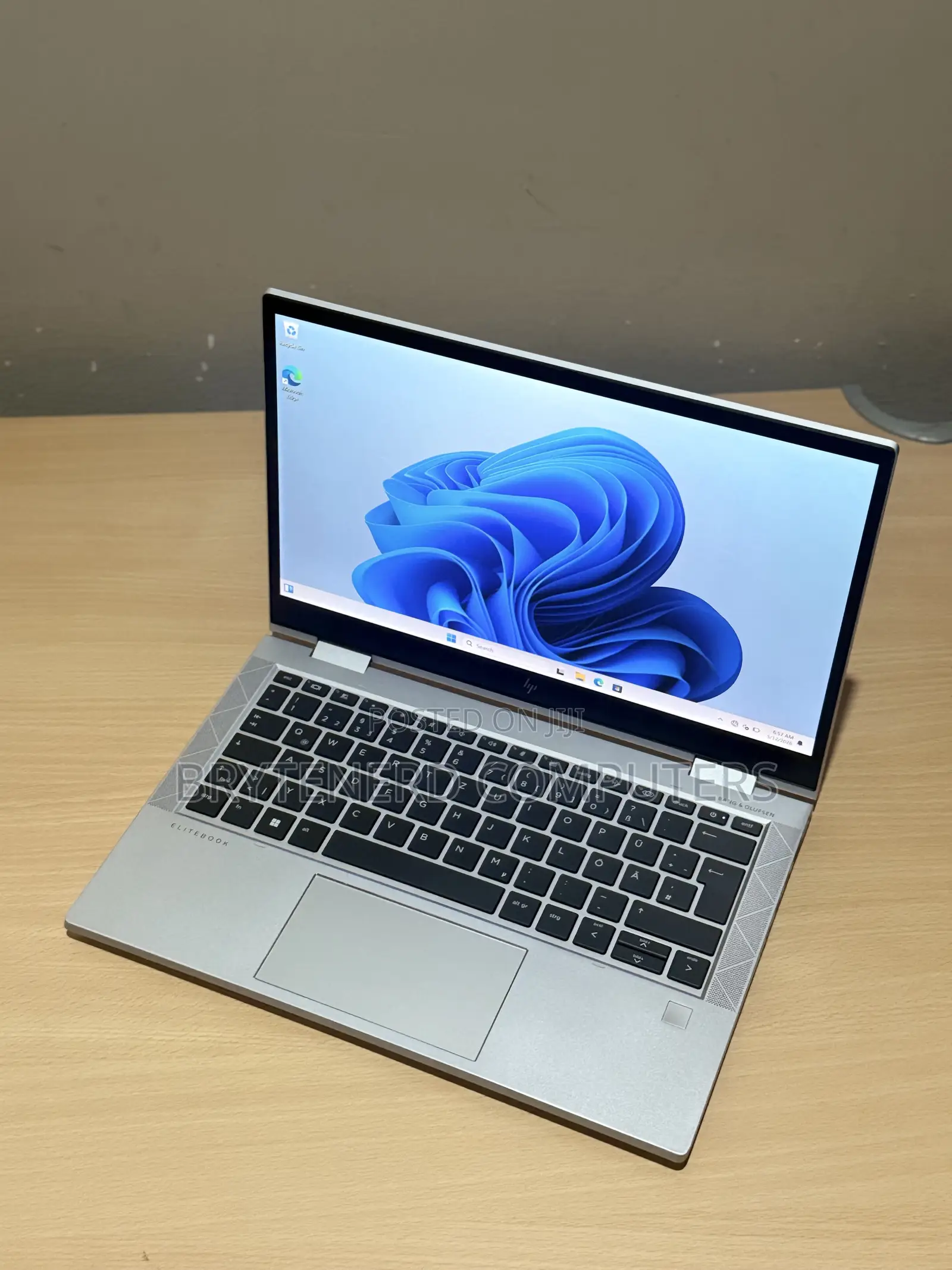 Laptop HP EliteBook 830 G8 16GB Intel Core i5 SSD 256GB