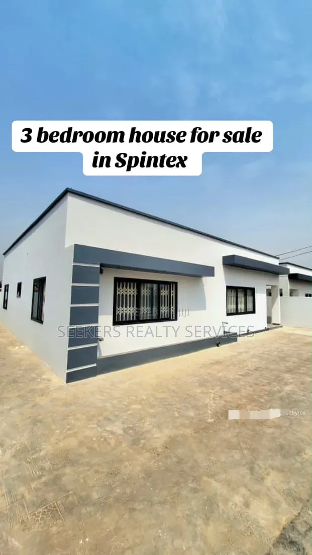 3bdrm House in Seekers Realty, Baatsona Total for sale