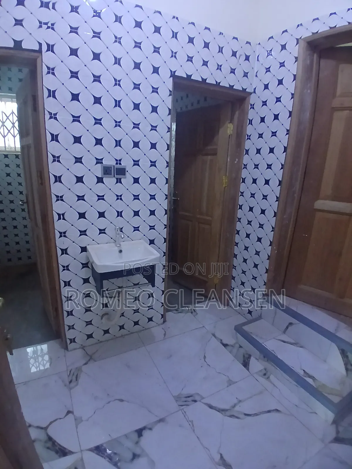2bdrm Apartment in Atonsu Aputuogya, Kumasi Metropolitan for rent