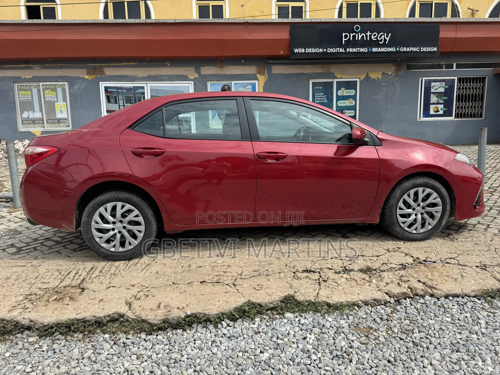 Toyota Corolla 2017 Red