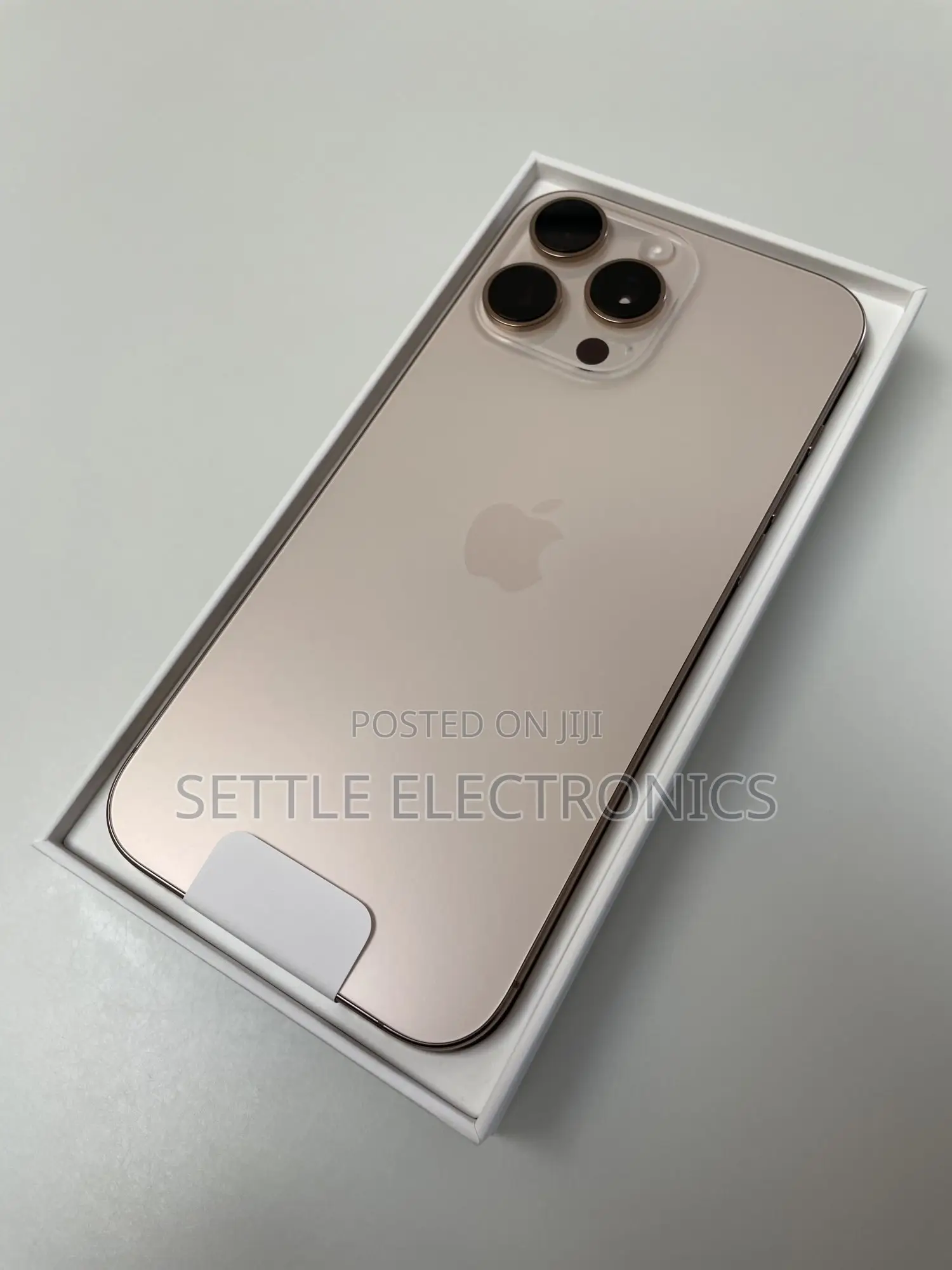 New Apple iPhone 16 Pro Max 512 GB Gold