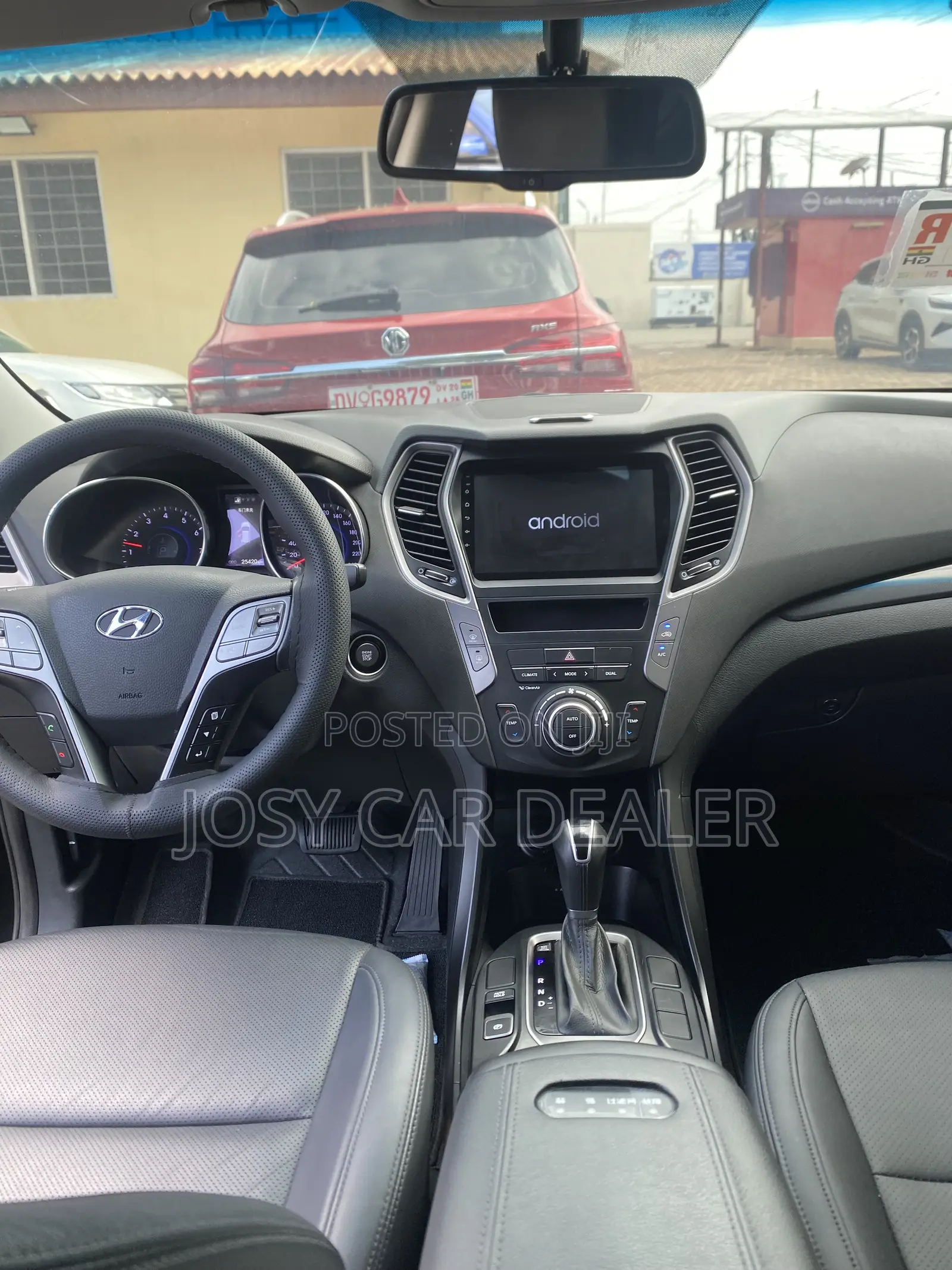 Hyundai Santa Fe SE AWD 2016 Black