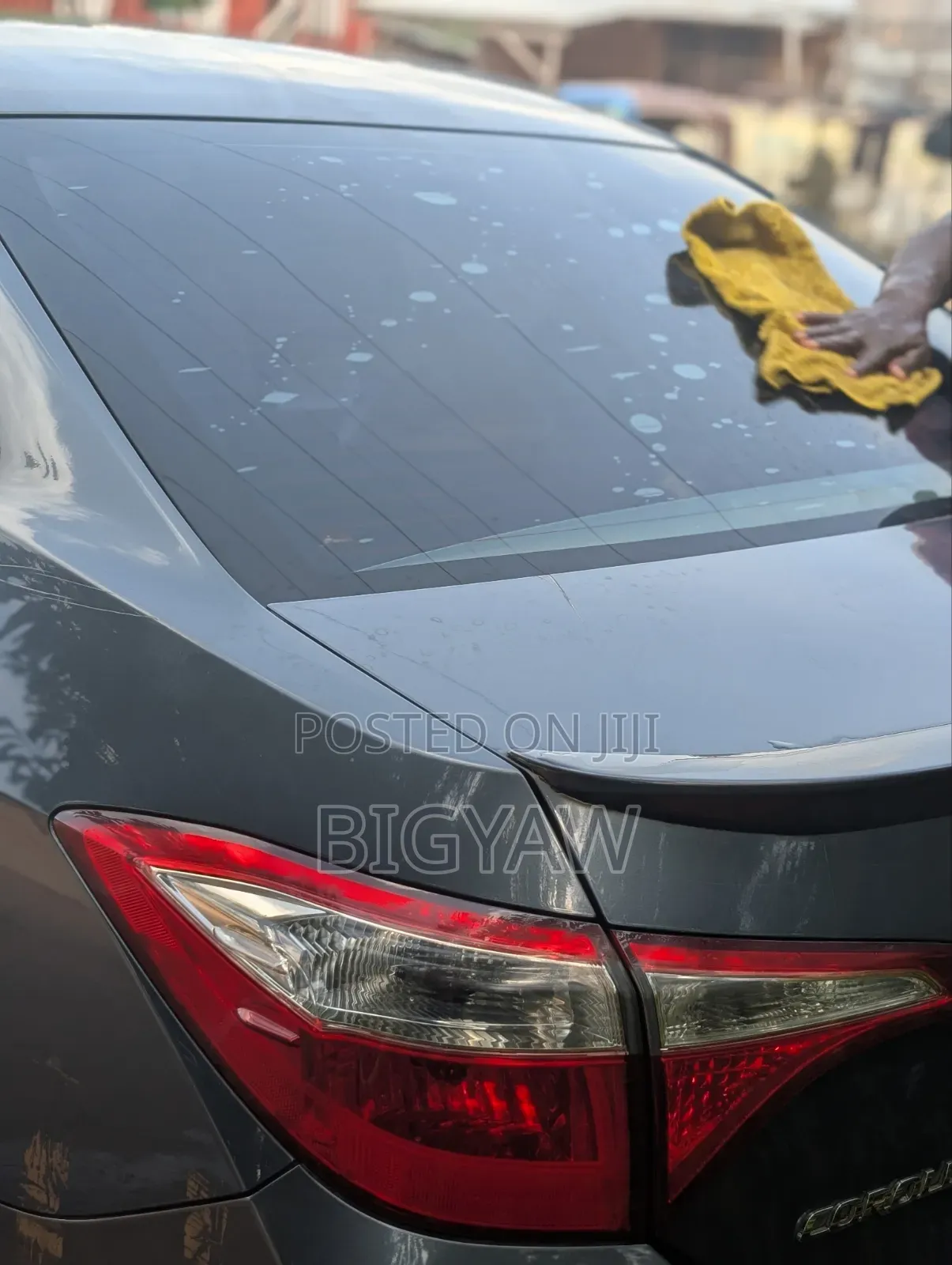 Toyota Corolla LE Eco 4dr Sedan (1.8L 4cyl CVT) 2015