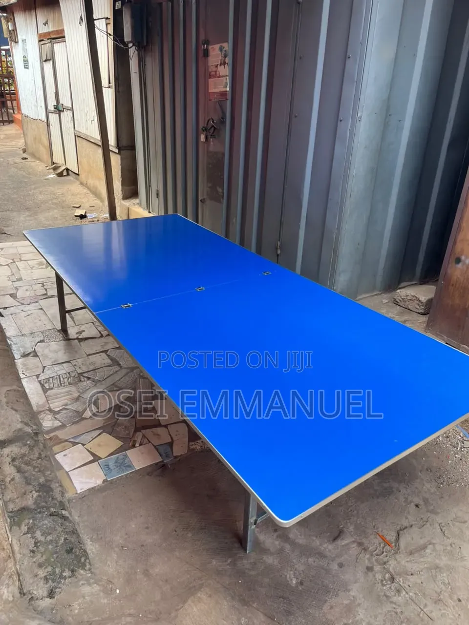 Tennis Table With Marine Board
