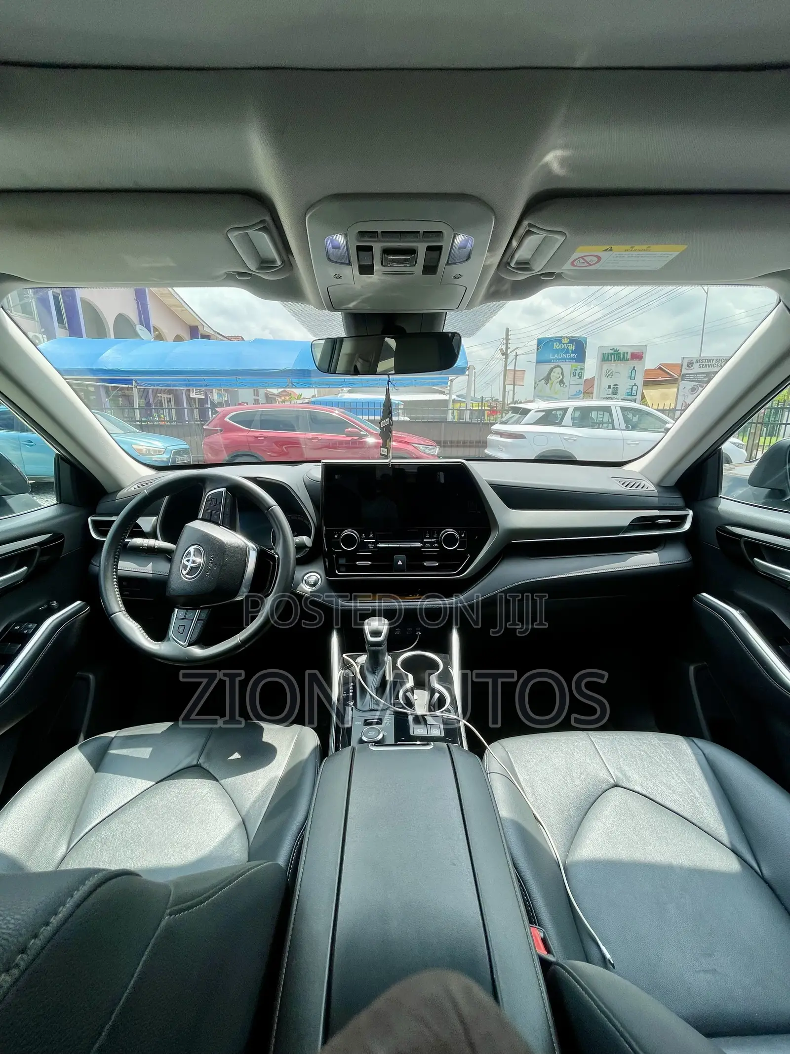 Toyota Highlander Limited AWD 2023 Black