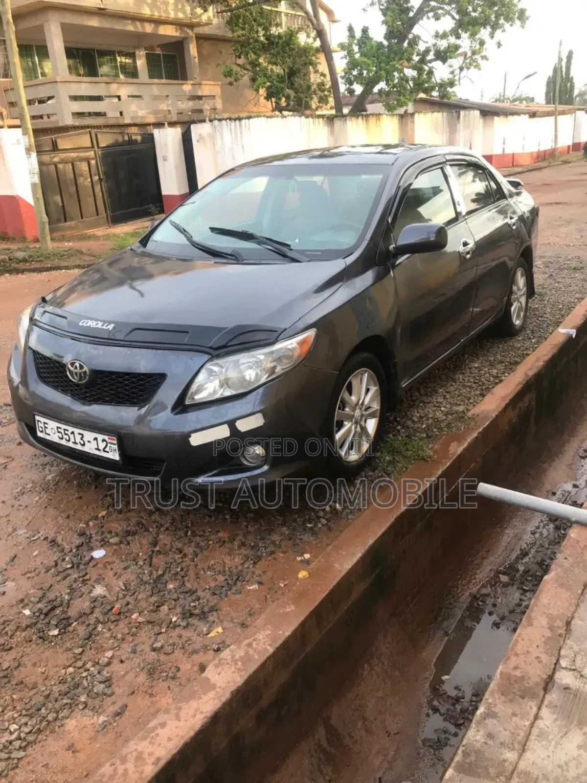 Toyota Corolla LE 4dr Sedan (1.8L 4 cyl 4A) 2009 Gray